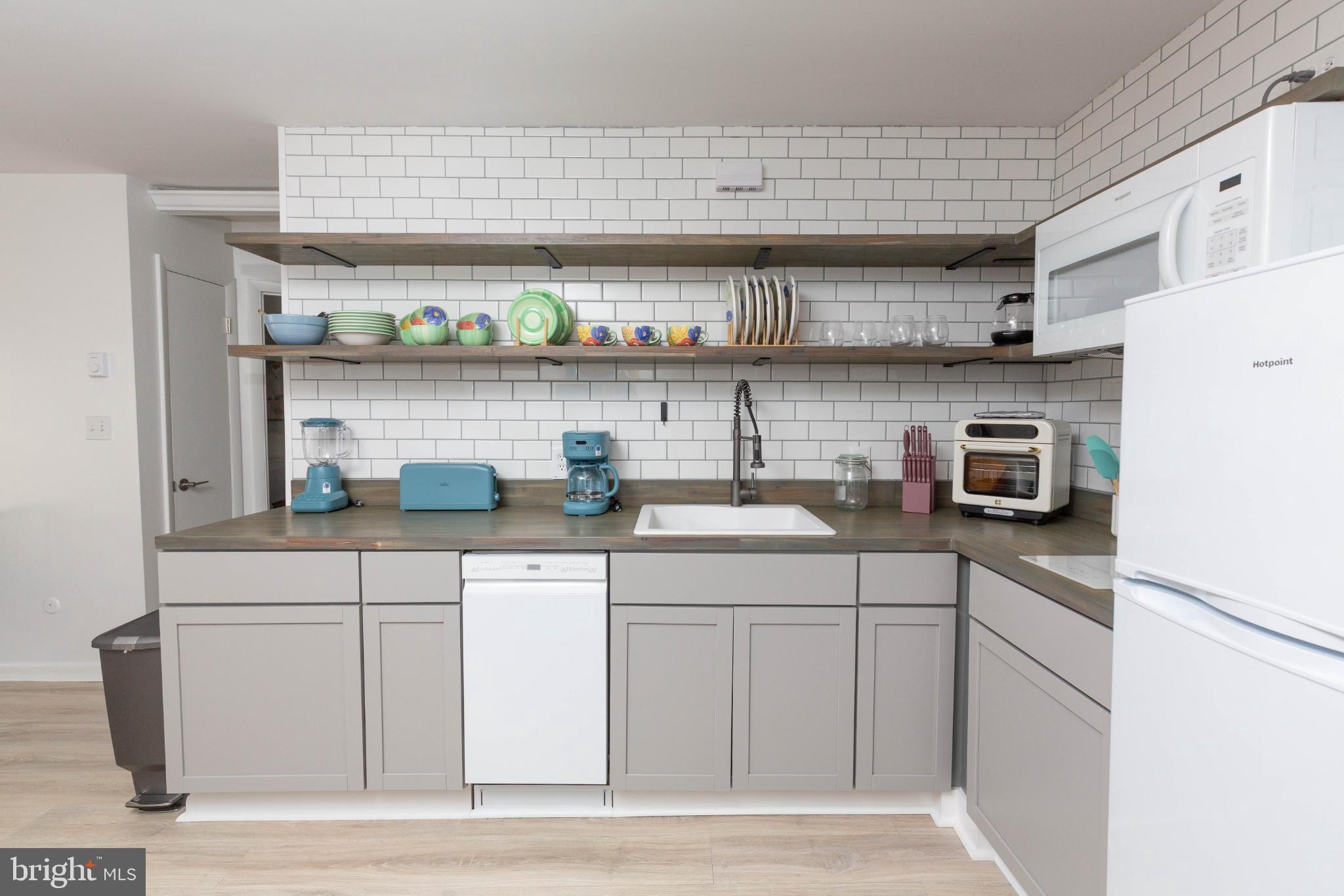 LEWES BEACH - Residential