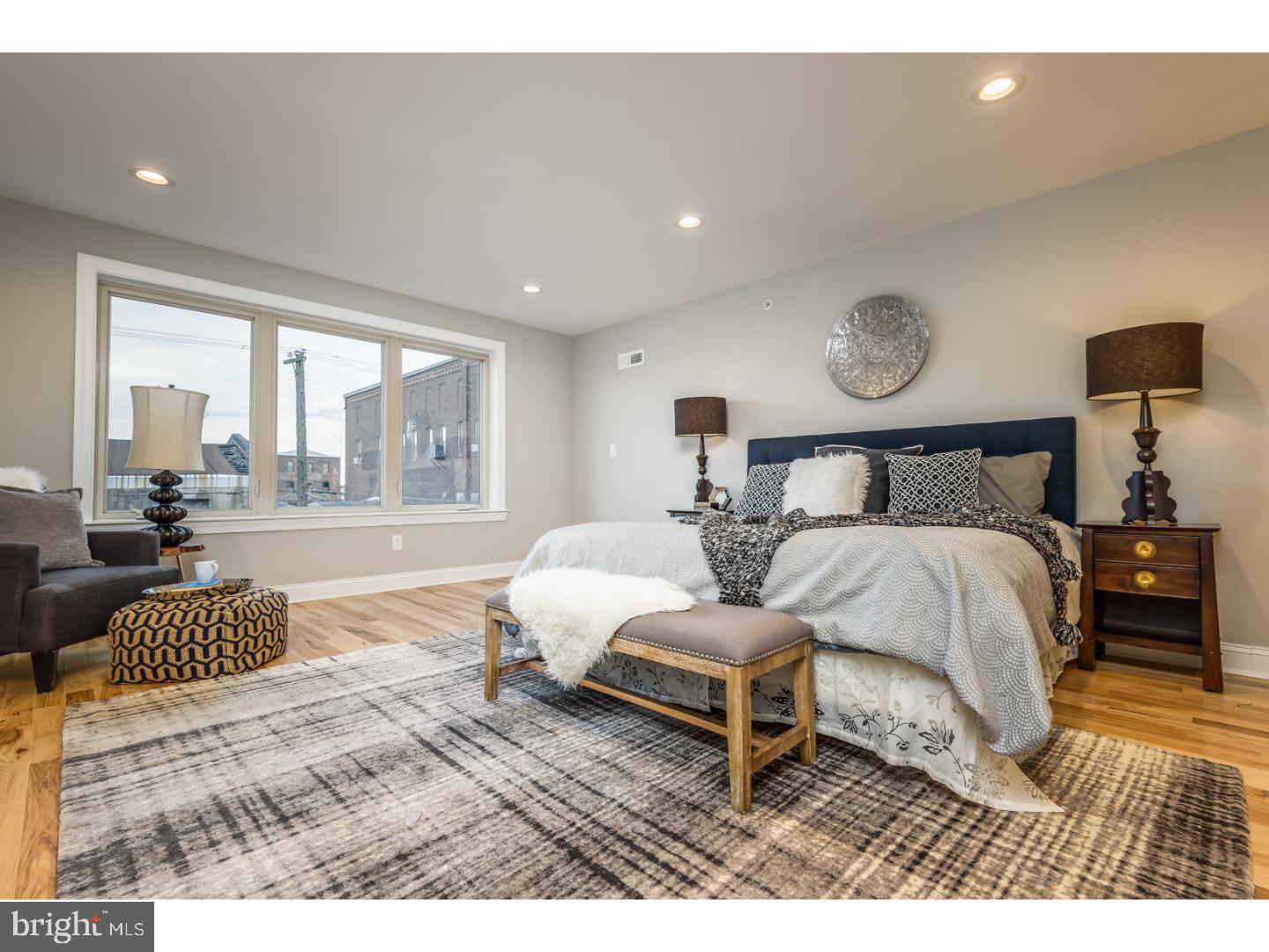 OLDE KENSINGTON - Residential