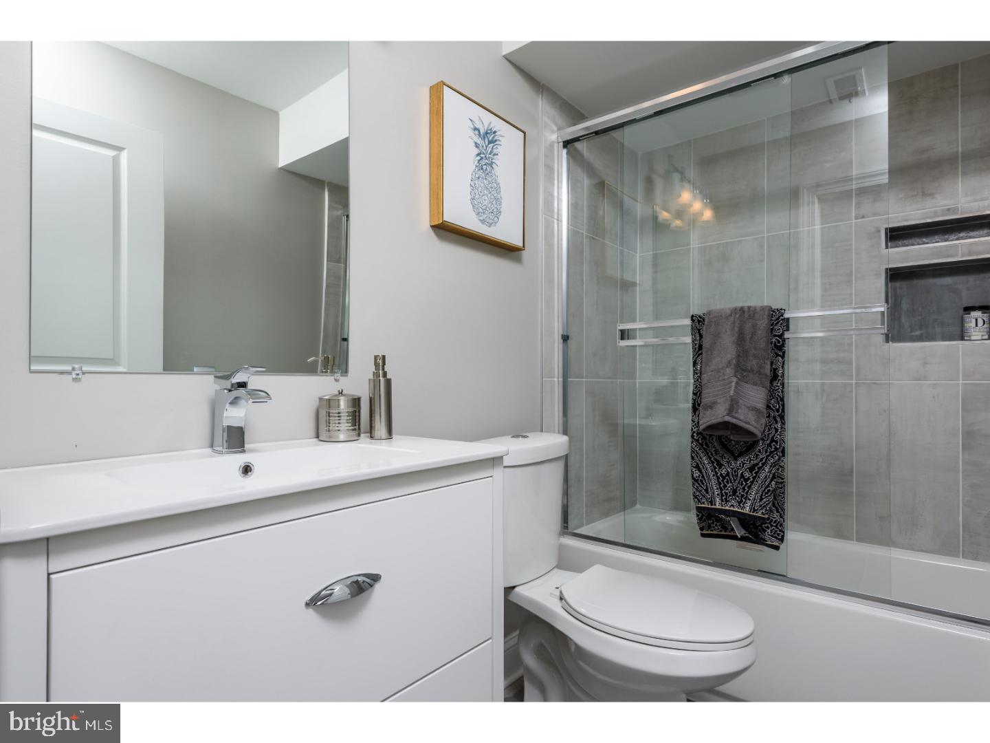 OLDE KENSINGTON - Residential