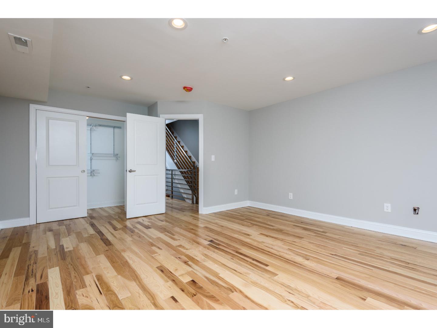 OLDE KENSINGTON - Residential