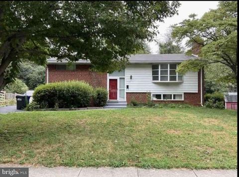 1713 RUPERT STREET MCLEAN VA 22101