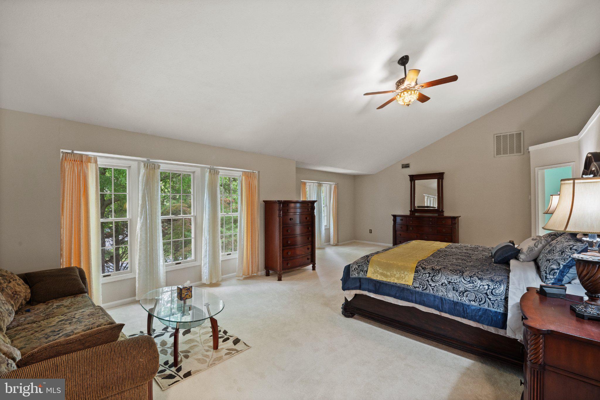 BRADDOCK FARMS - Residential