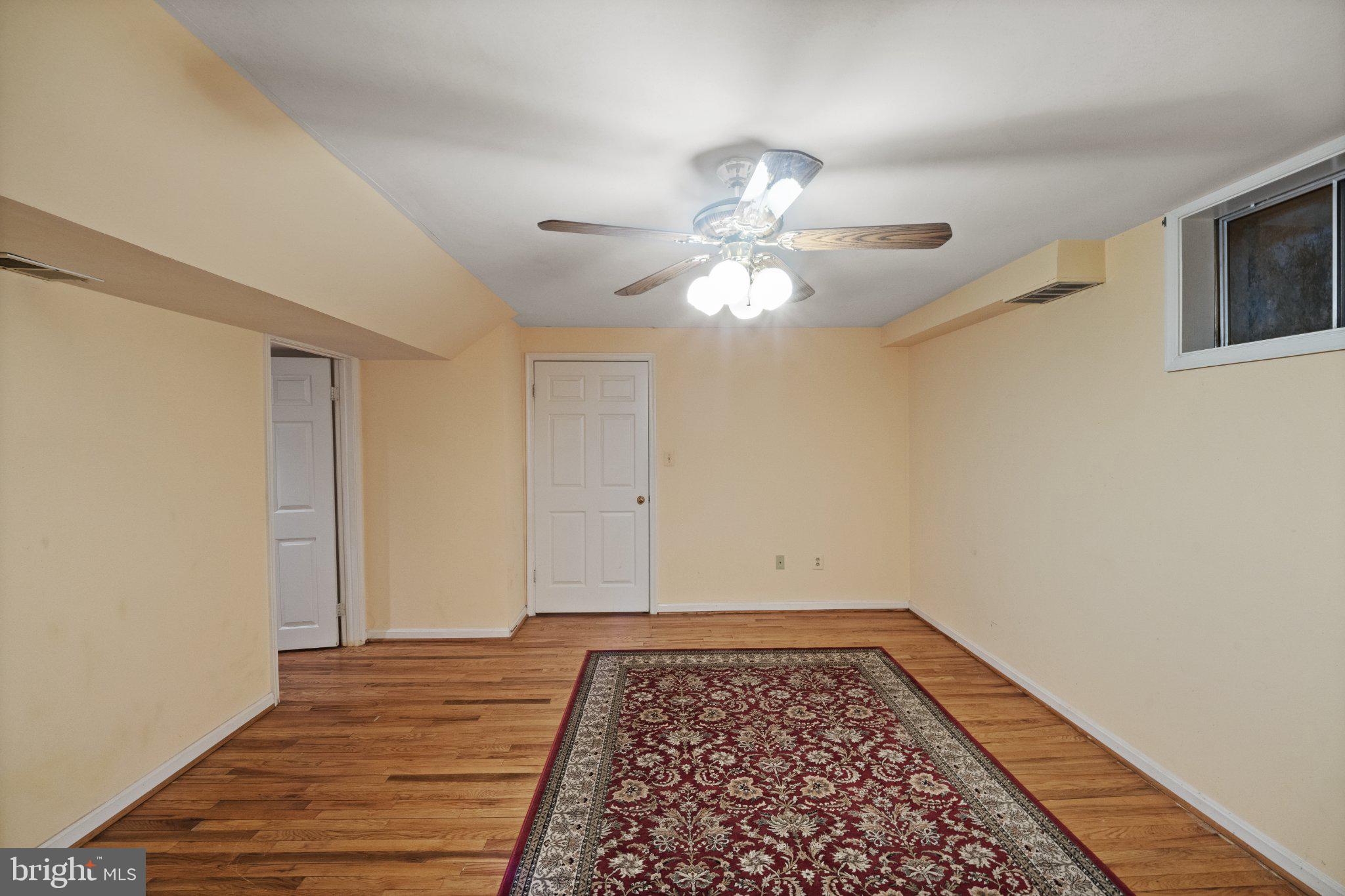 BRADDOCK FARMS - Residential