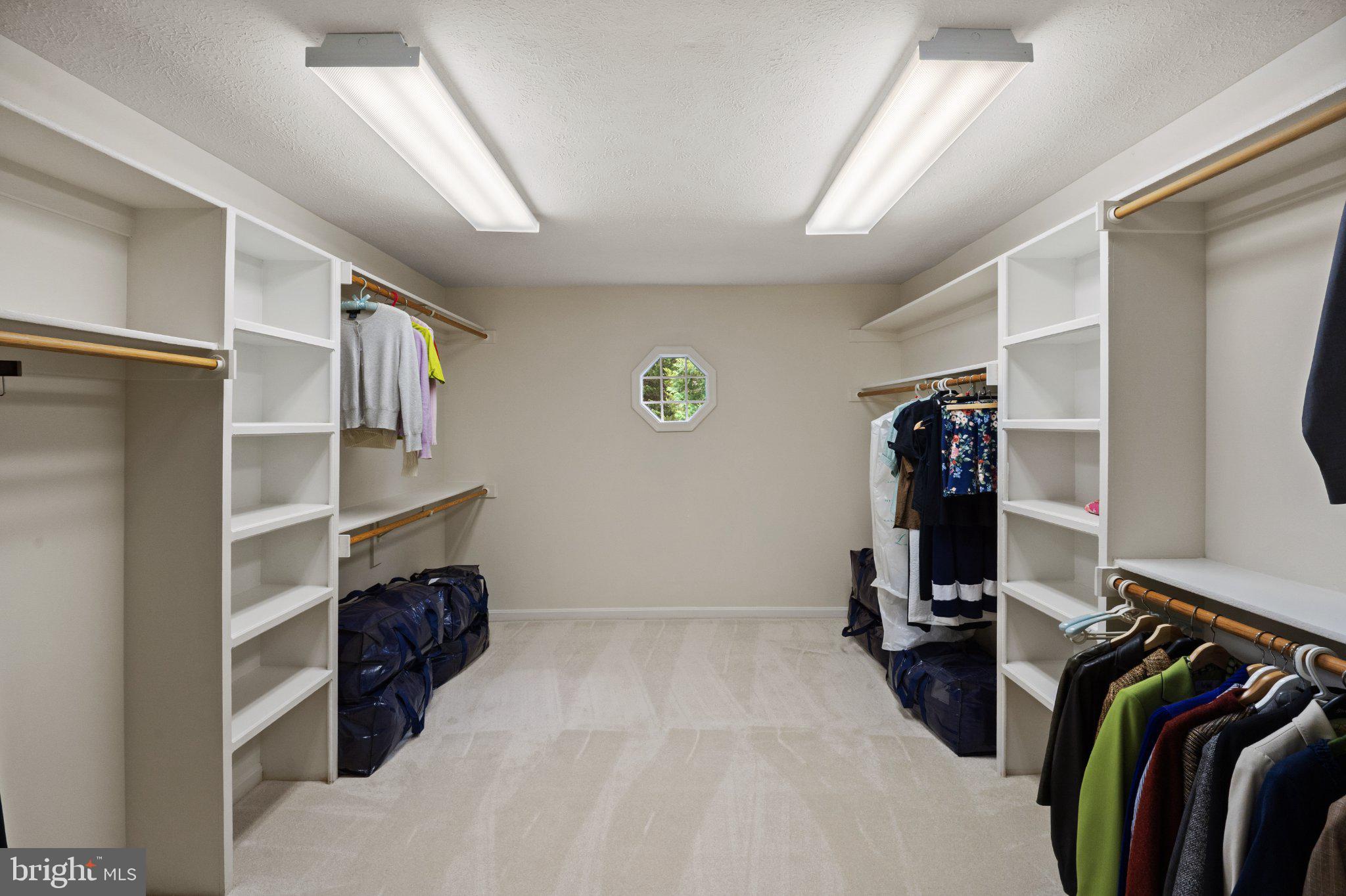 BRADDOCK FARMS - Residential