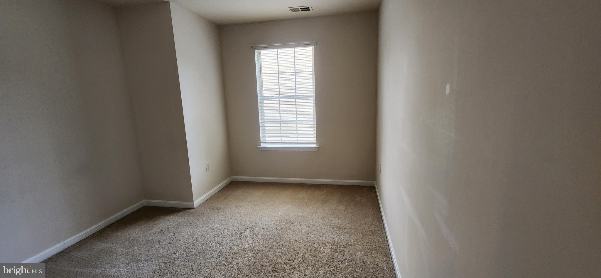 PARK RIDGE - Residential Lease