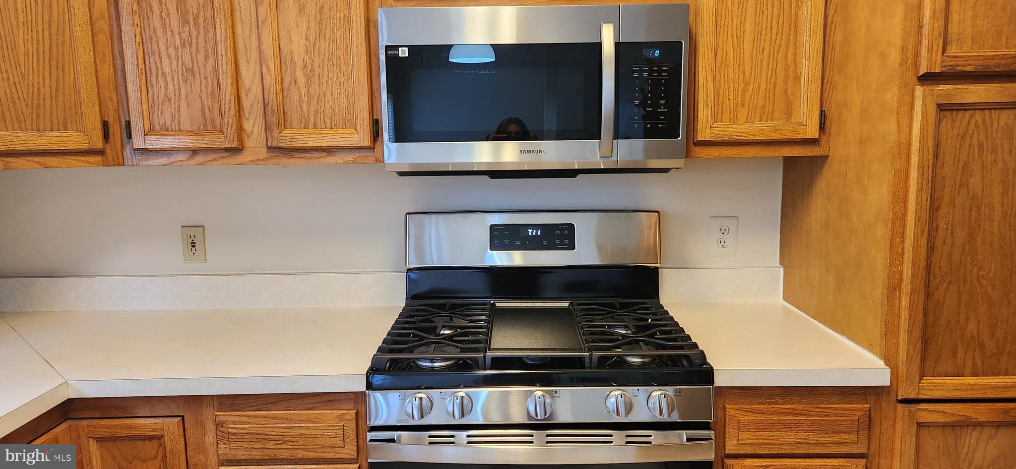 PARK RIDGE - Residential Lease