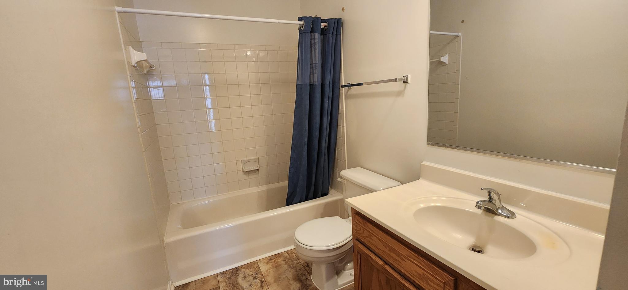 PARK RIDGE - Residential Lease