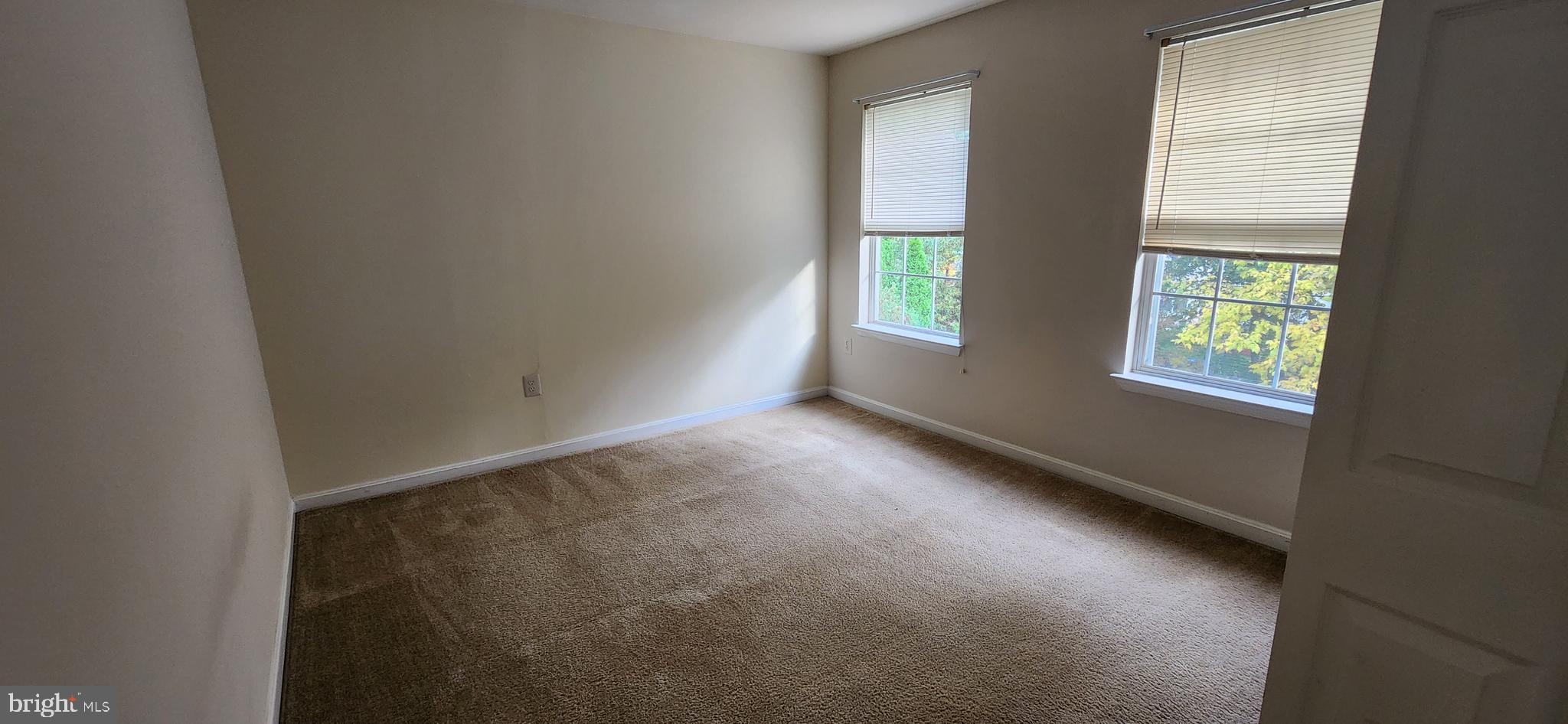 PARK RIDGE - Residential Lease