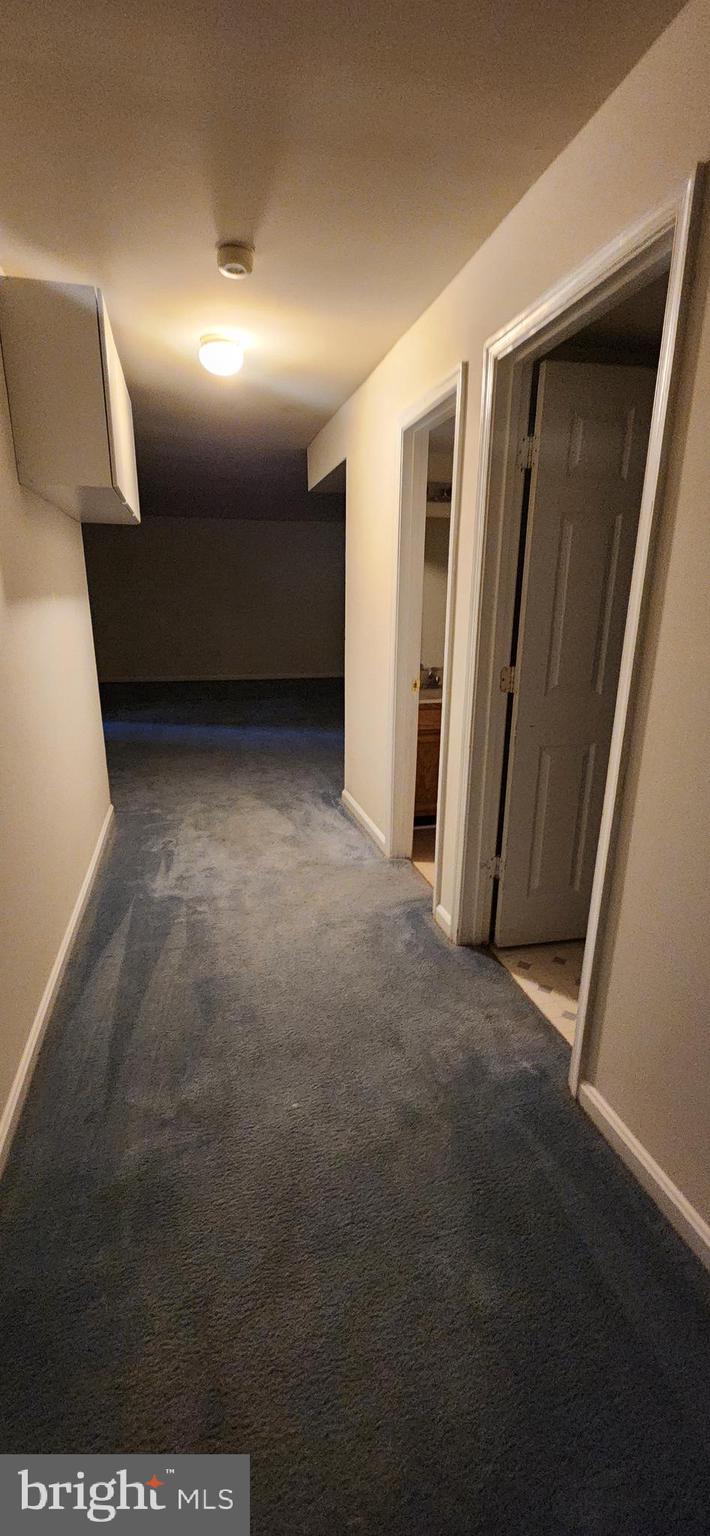 PARK RIDGE - Residential Lease