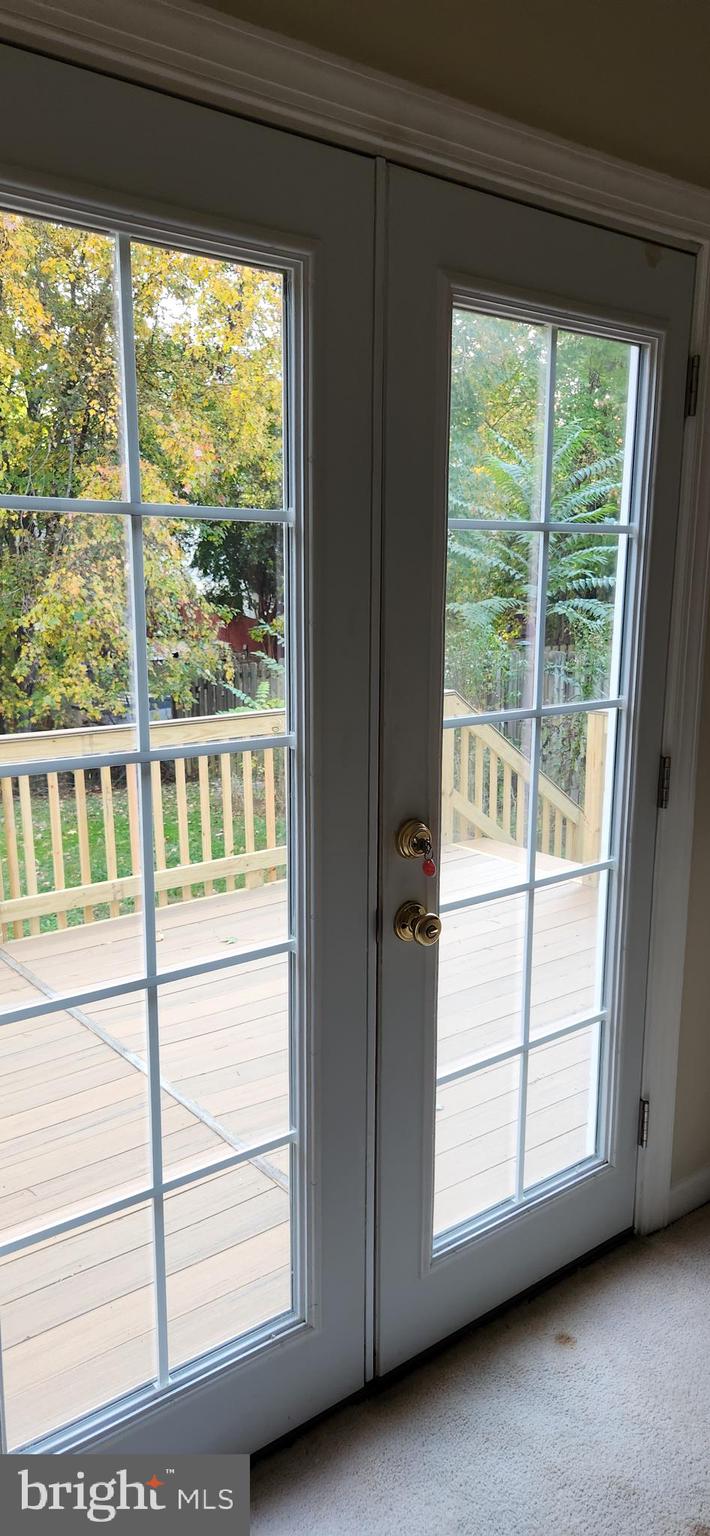 PARK RIDGE - Residential Lease