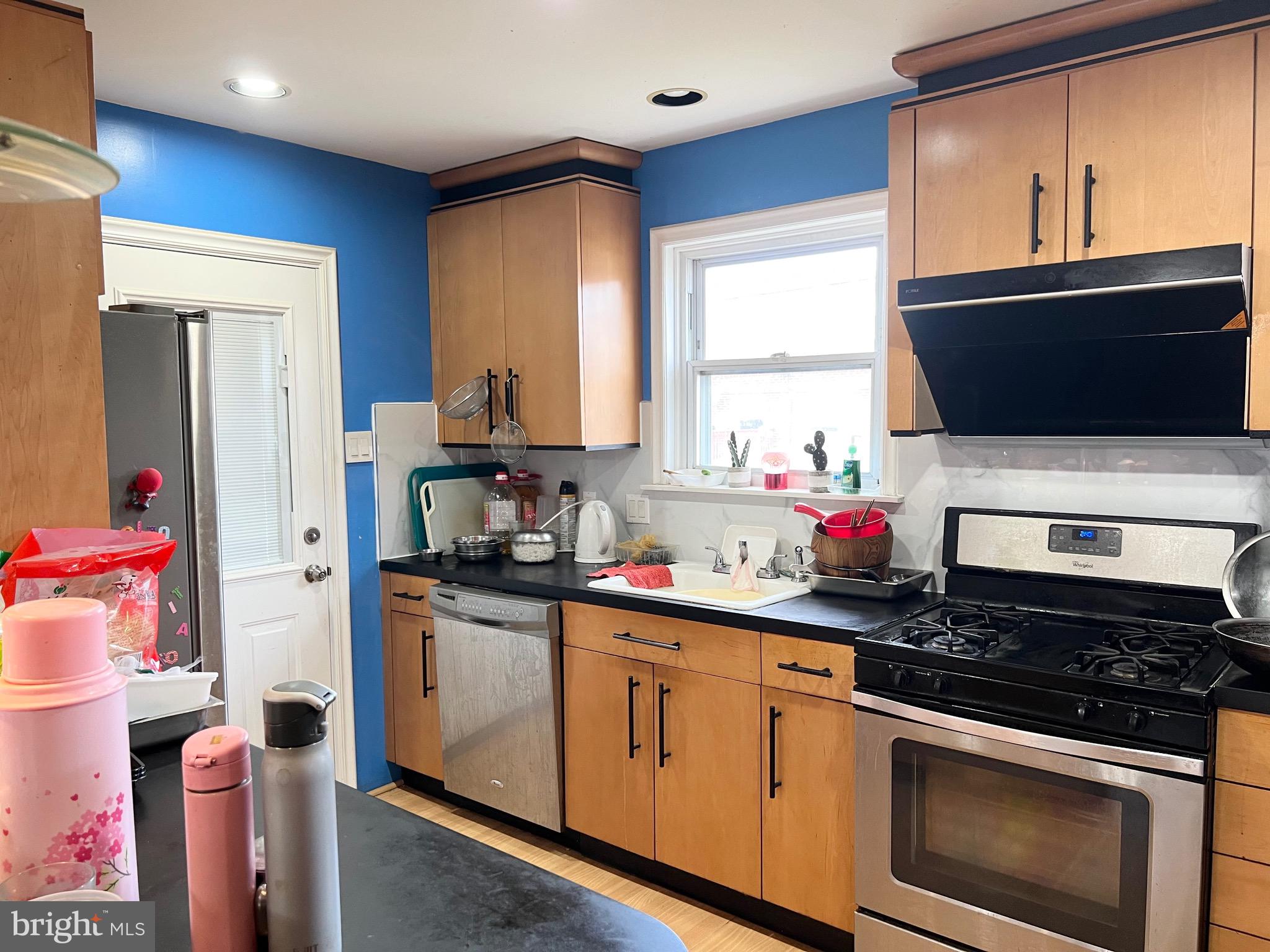 MAYFAIR - Residential