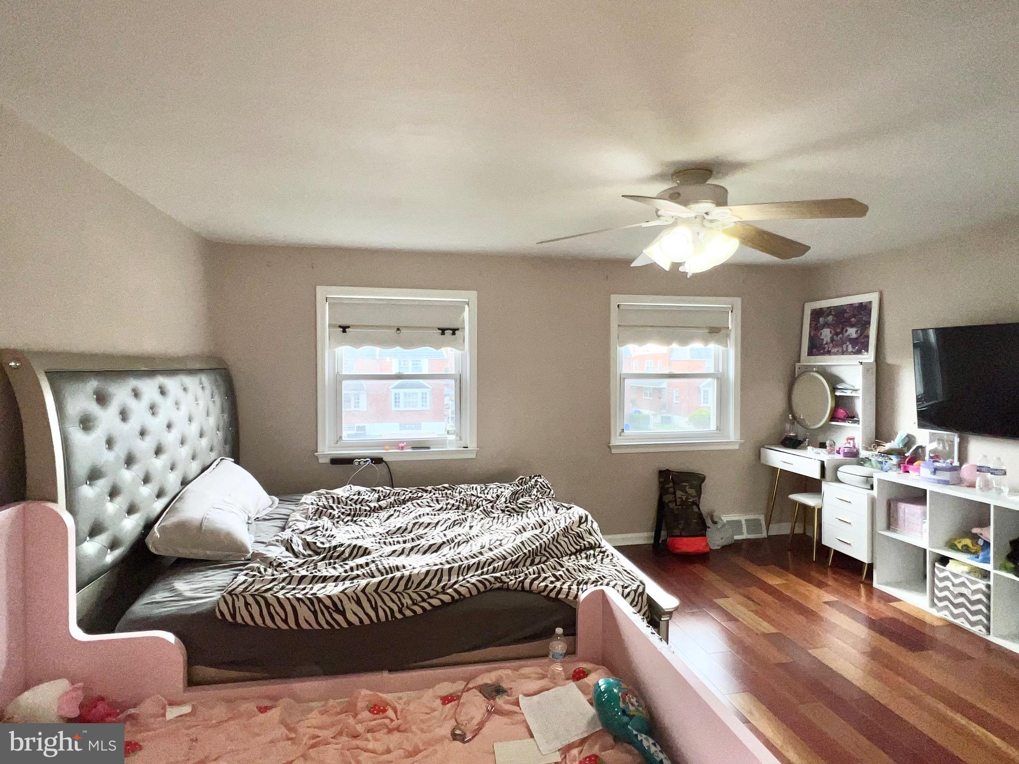 MAYFAIR - Residential