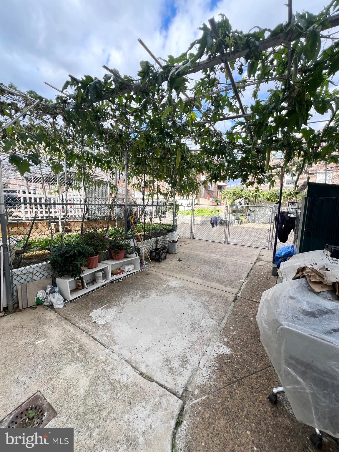 MAYFAIR - Residential