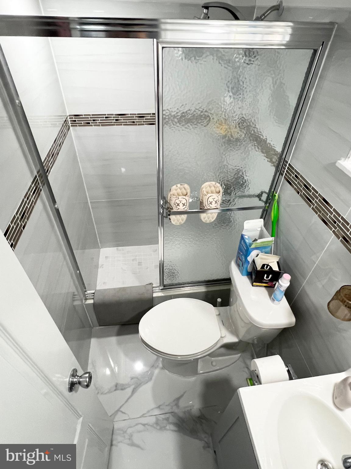 MAYFAIR - Residential