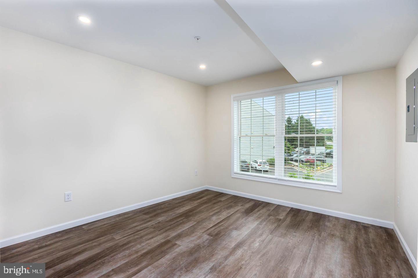 OWENS LANDING - Residential Lease