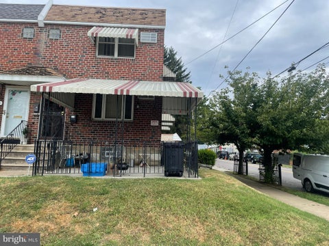 Multifamily For Sale - 7352 Dungan Road<br/> PHILADELPHIA, PA 19111