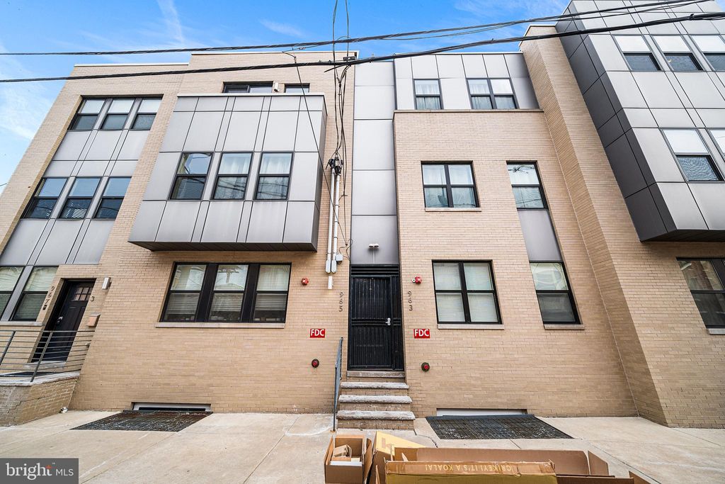 Photo of 963 Shackamaxon Street #4, PHILADELPHIA, PA 19125 (MLS # PAPH2580032)