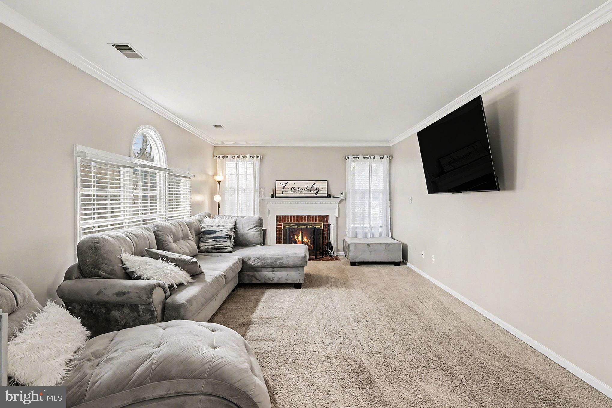 2812 TRUMPETER COURT