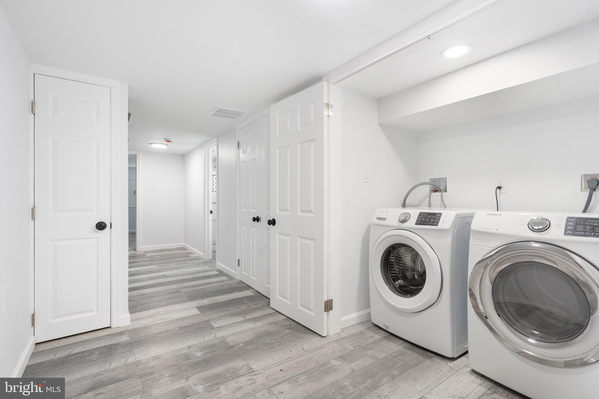 MCELDERRY PARK - Residential