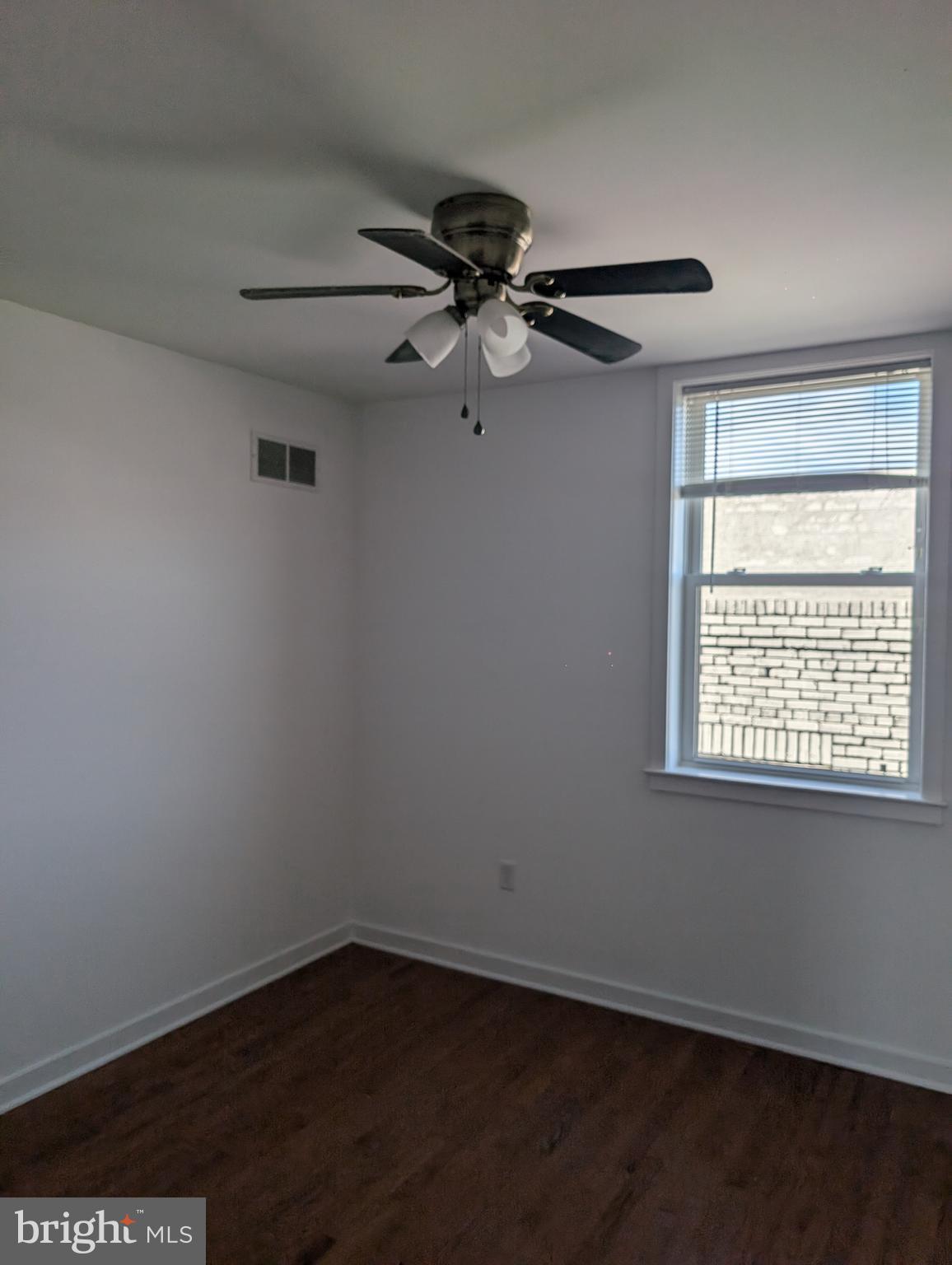 FORGOTTEN BOTTOM - Residential