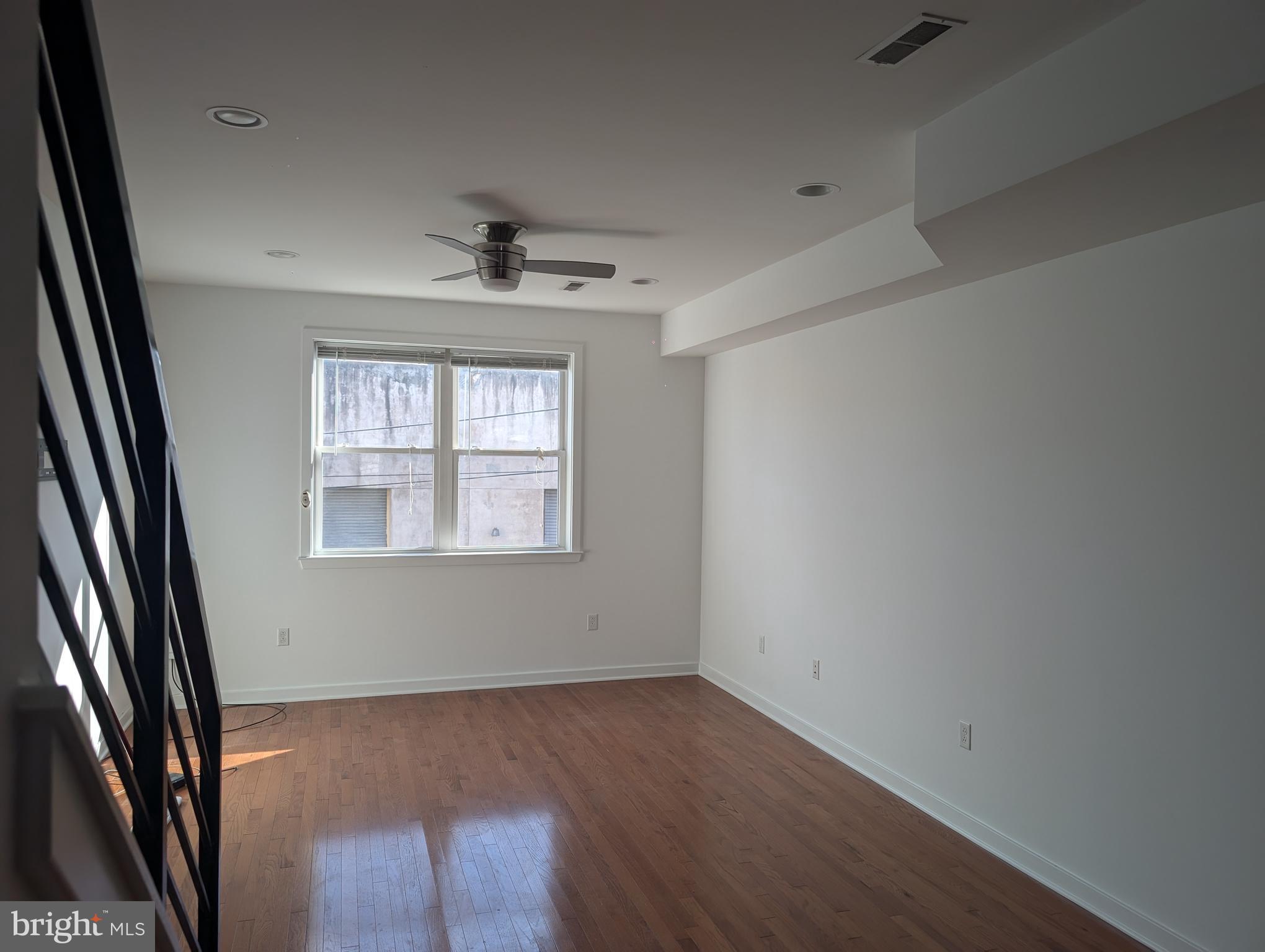 FORGOTTEN BOTTOM - Residential