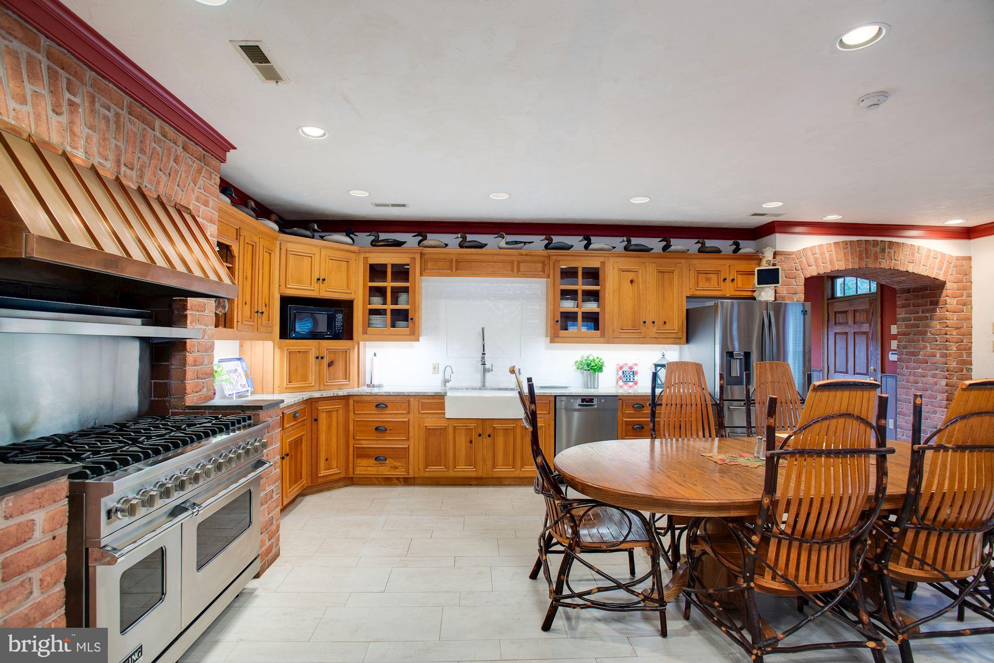 WATERFRONT - Residential