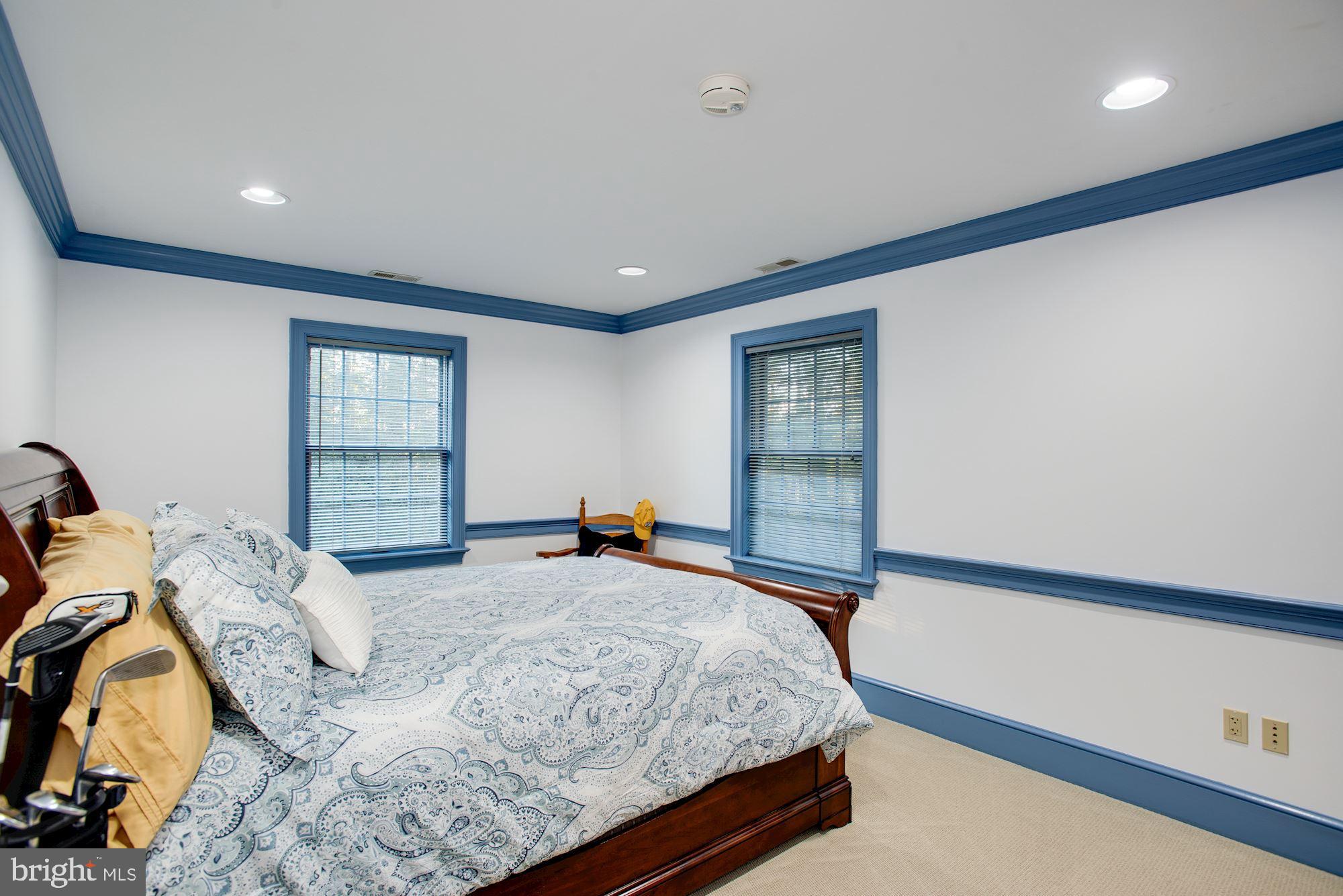 WATERFRONT - Residential