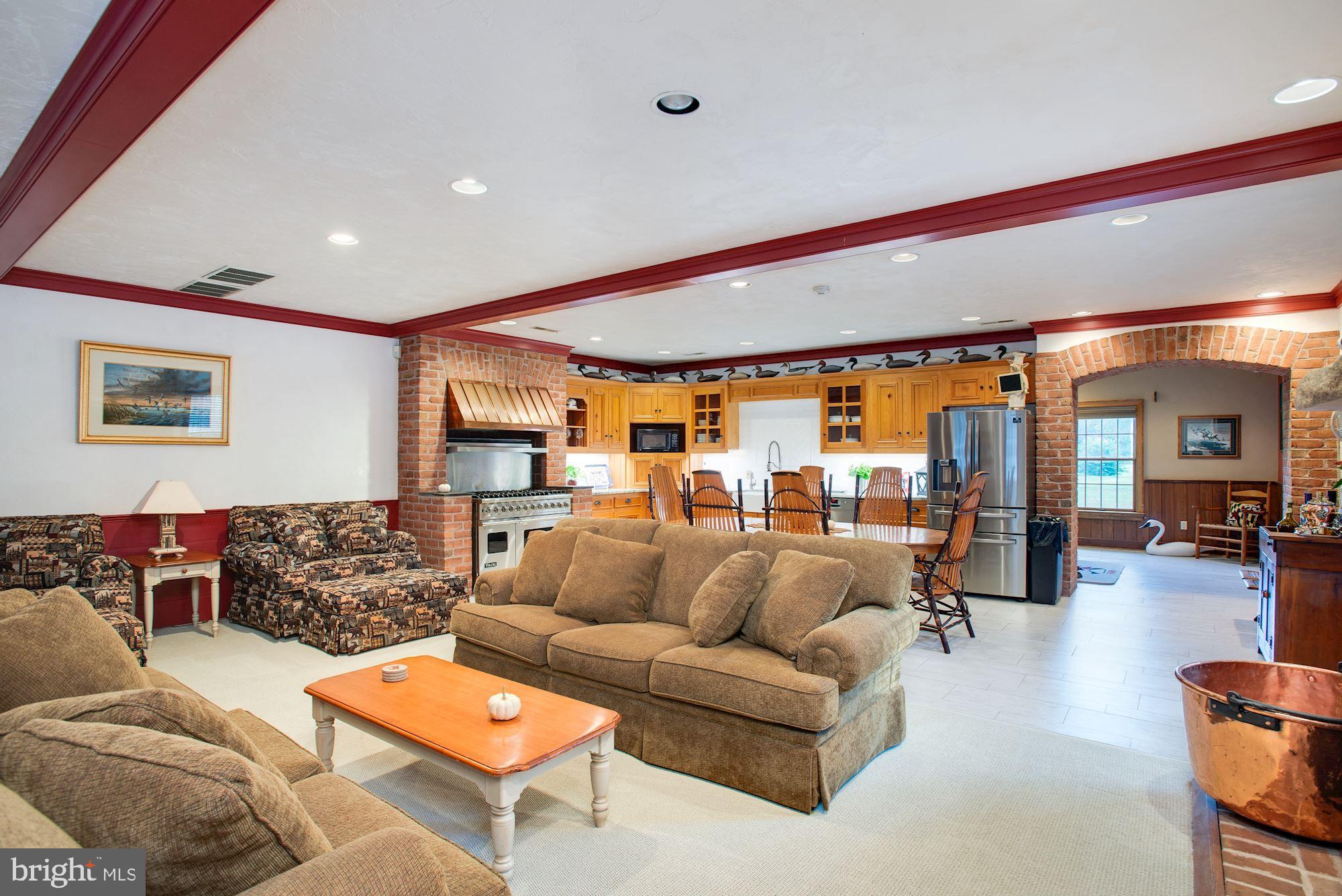 WATERFRONT - Residential