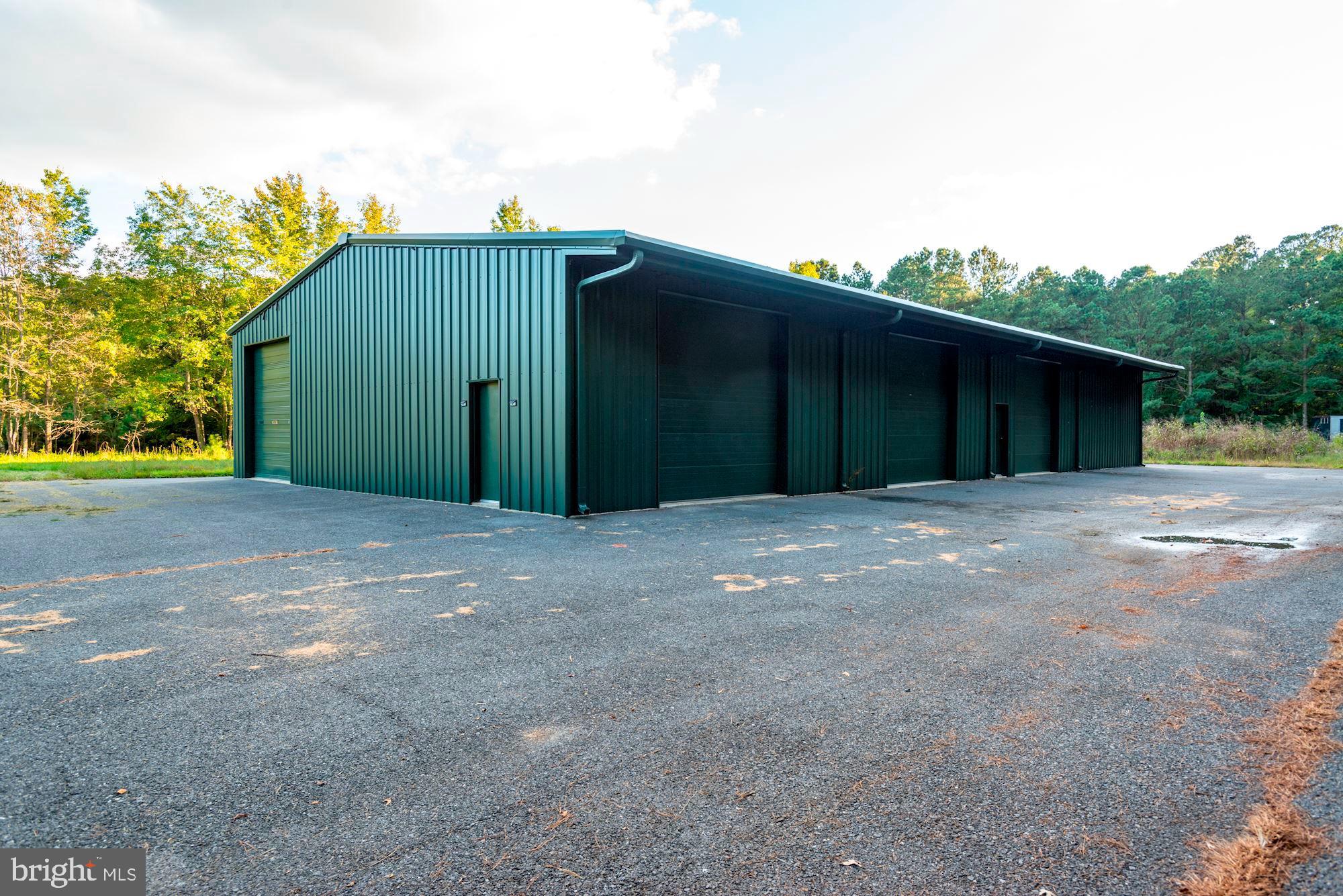 WATERFRONT - Residential