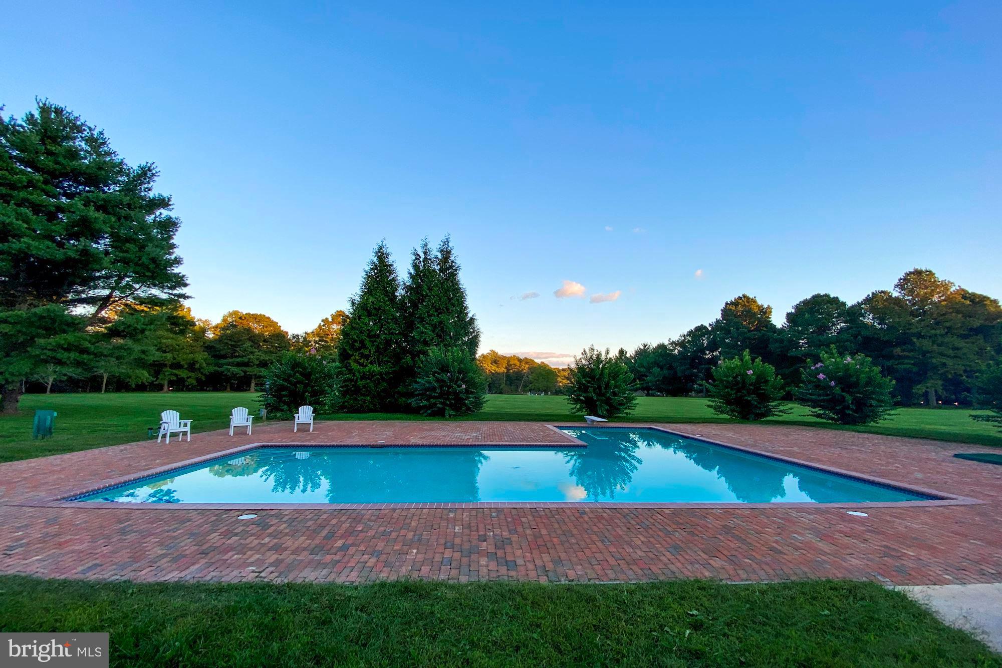 WATERFRONT - Residential