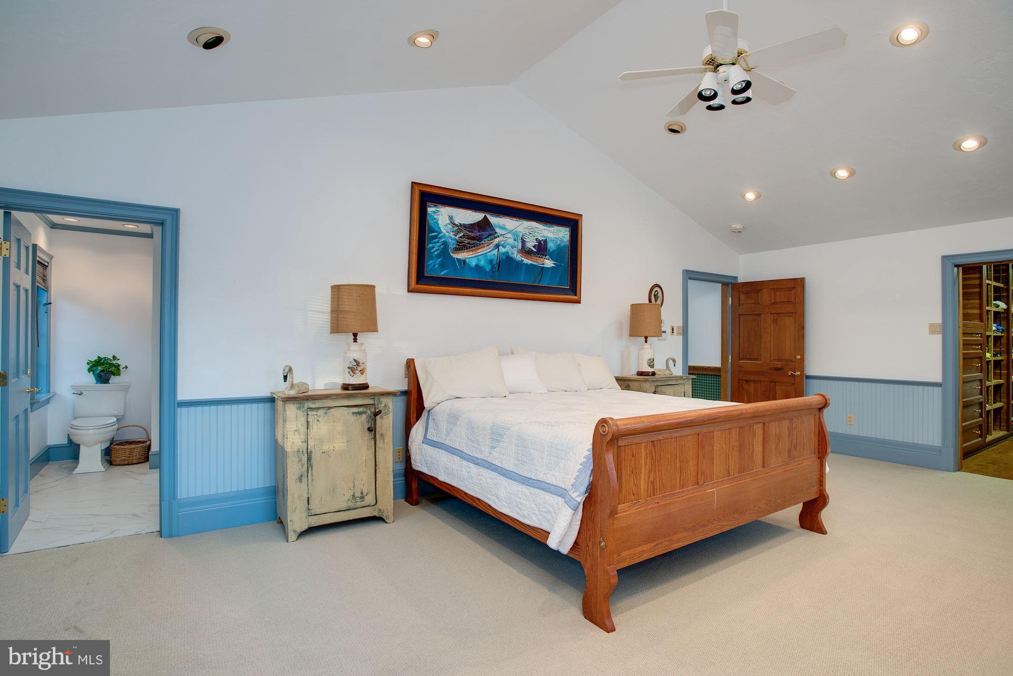 WATERFRONT - Residential