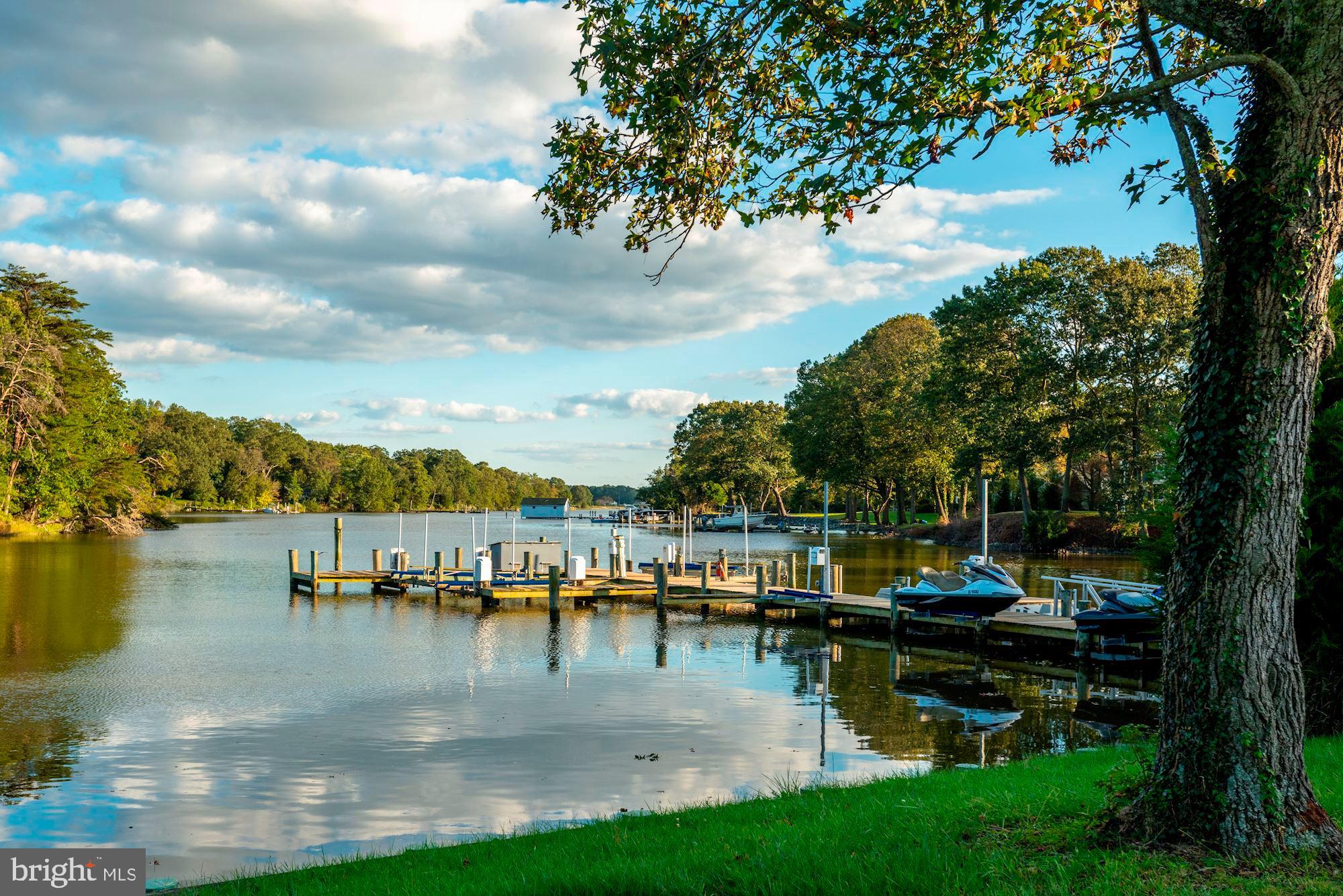 WATERFRONT - Residential