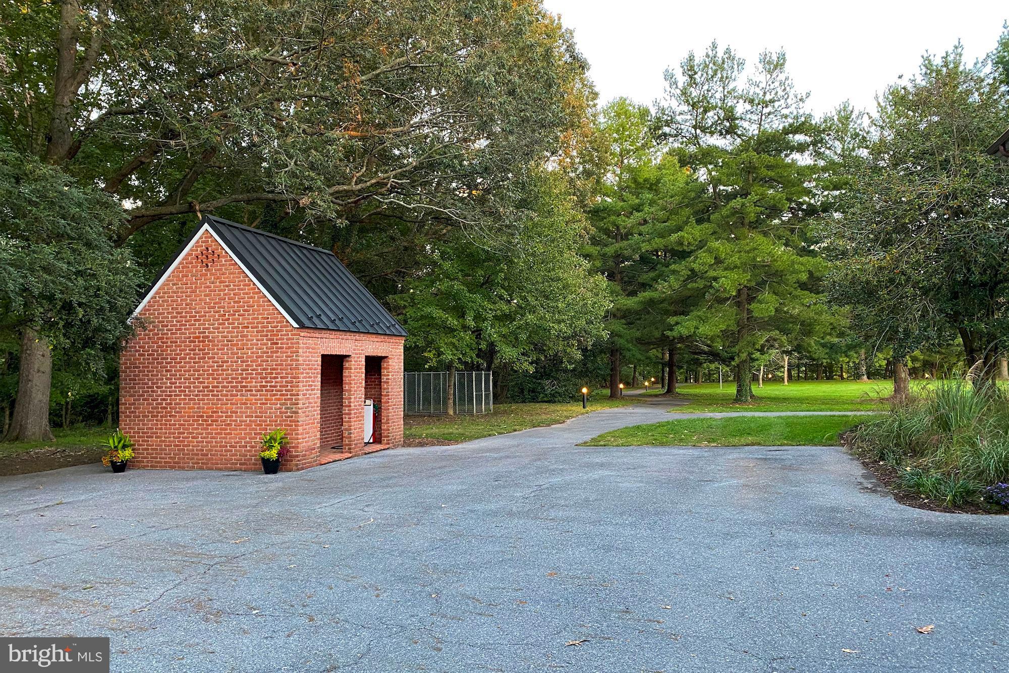 WATERFRONT - Residential