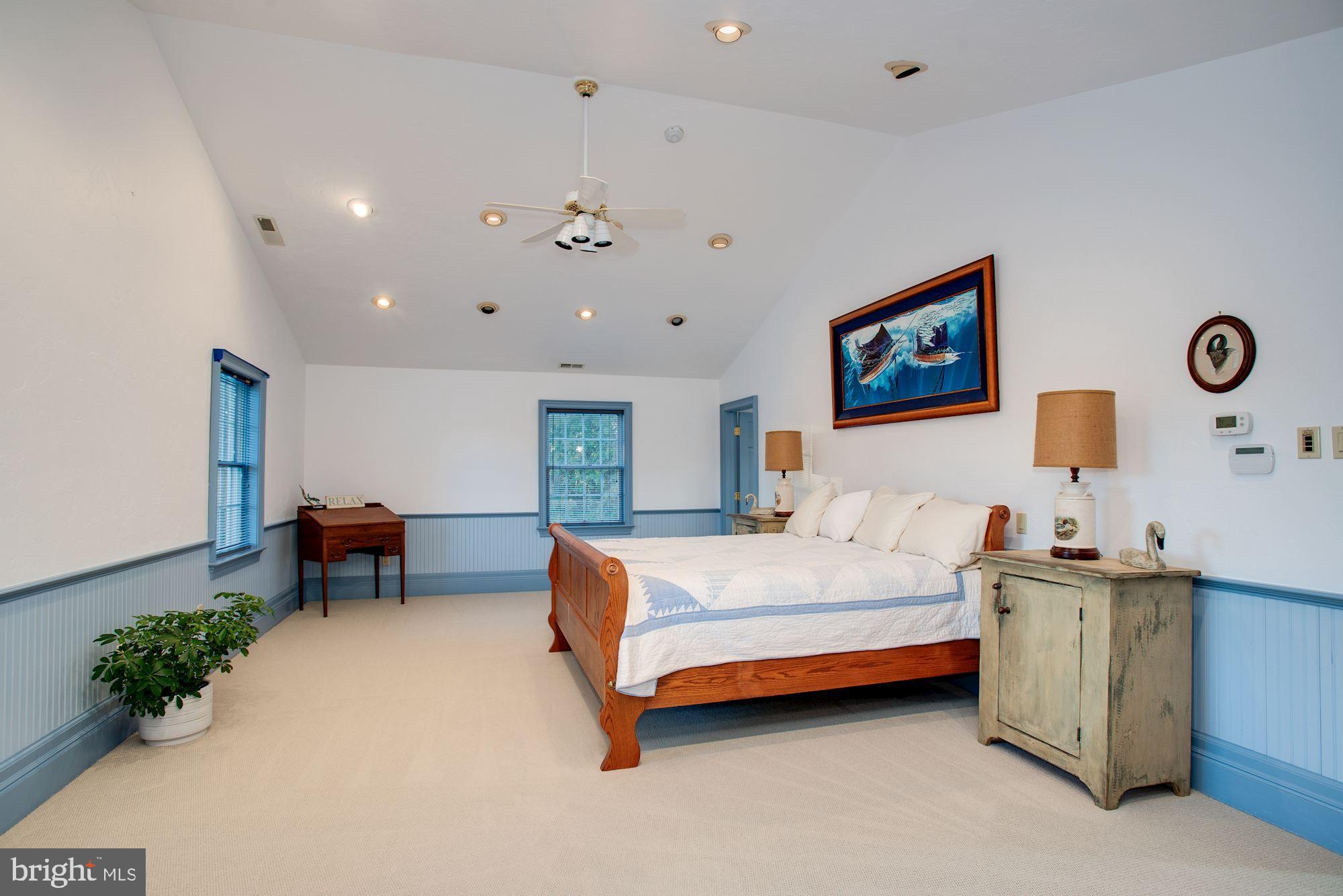 WATERFRONT - Residential