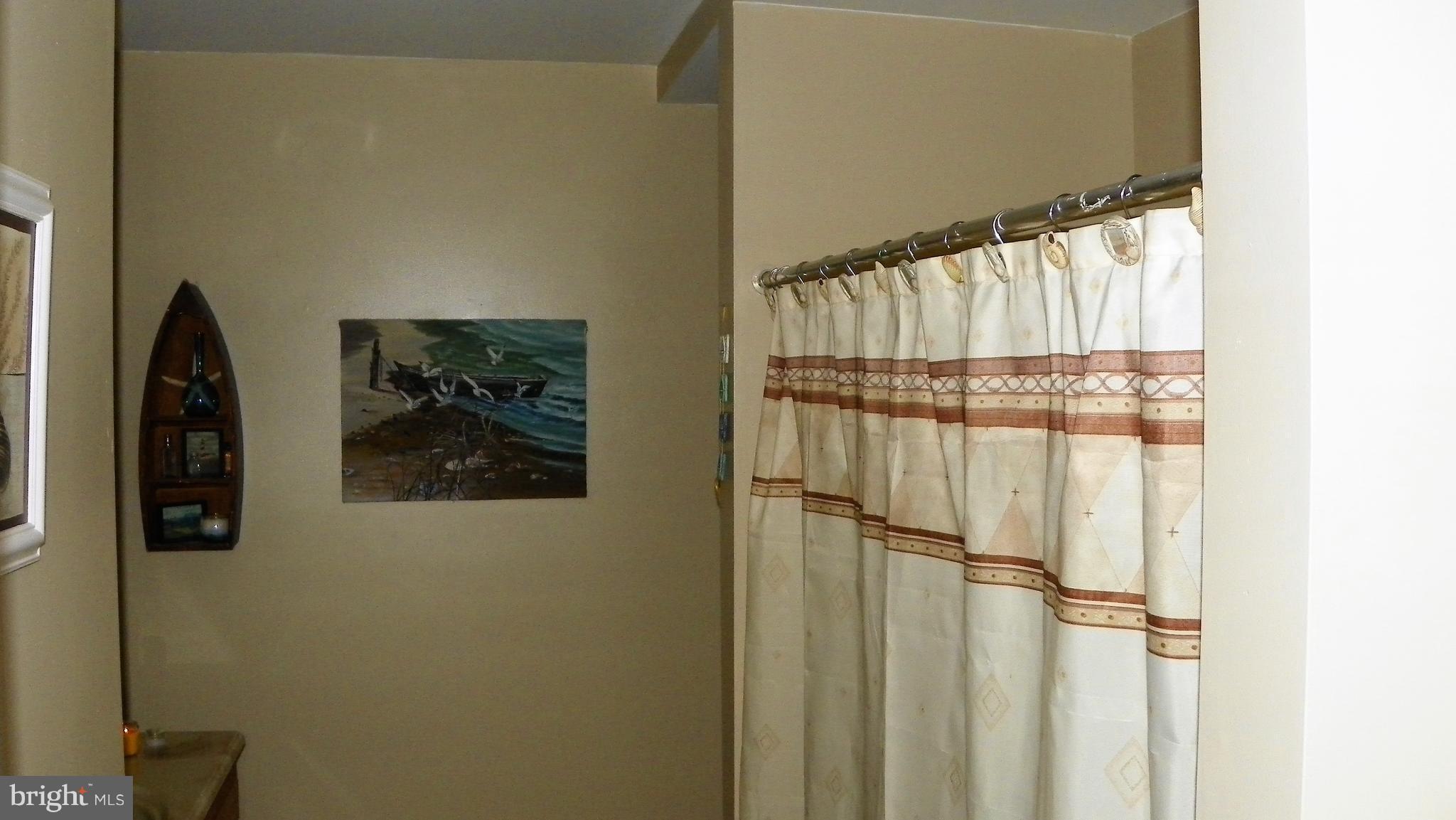 BOWLING GREEN - Residential