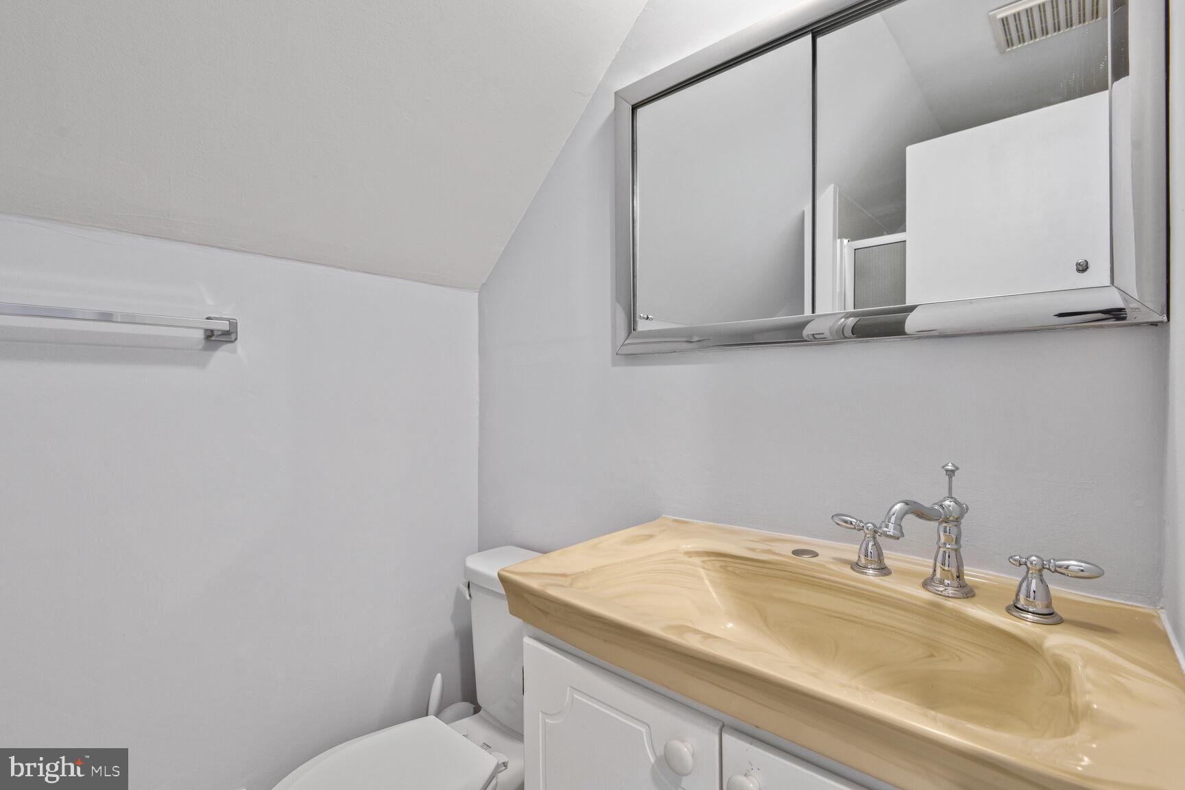 SOMERSET AT BELAIR - Residential