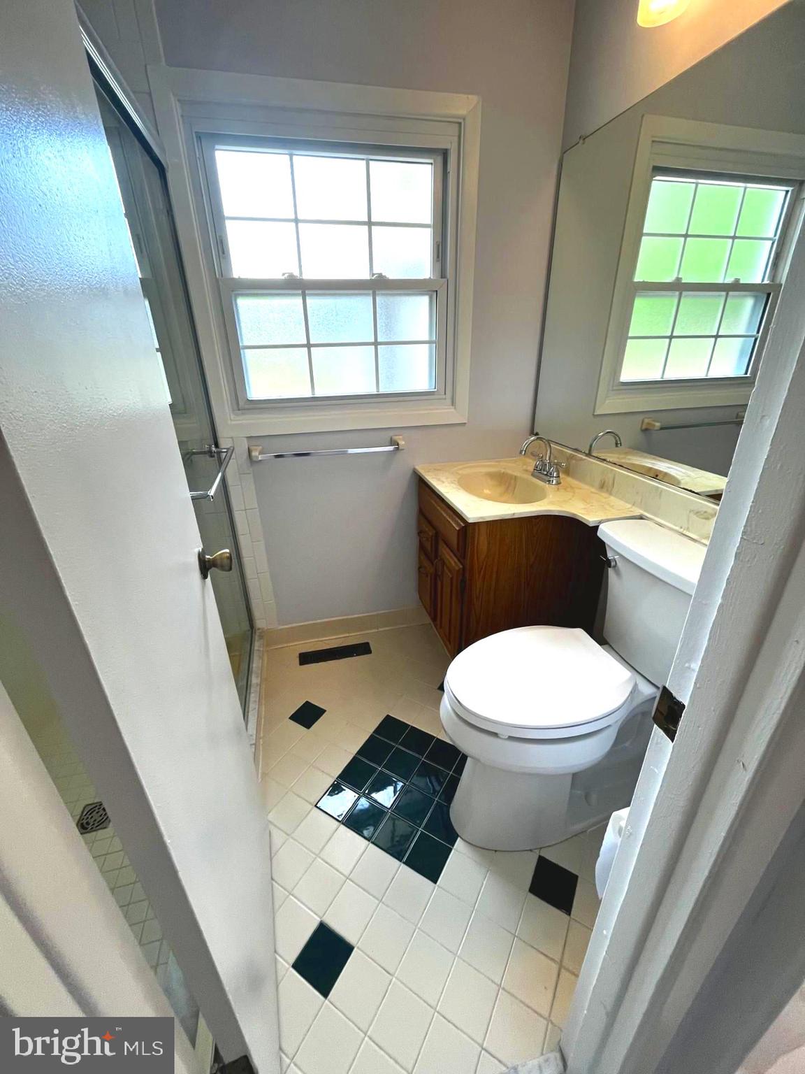 SOMERSET AT BELAIR - Residential