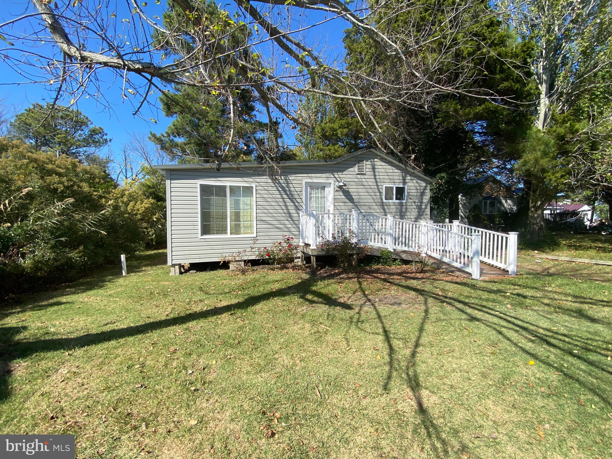 SMITH ISLAND - Residential