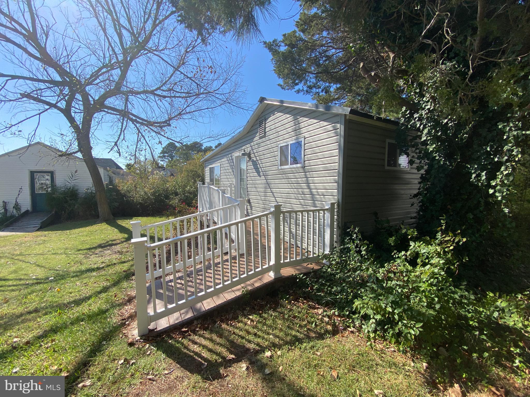 SMITH ISLAND - Residential