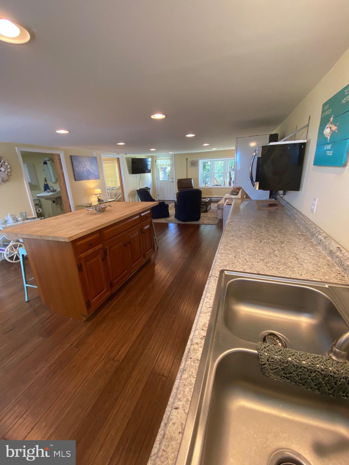 SMITH ISLAND - Residential