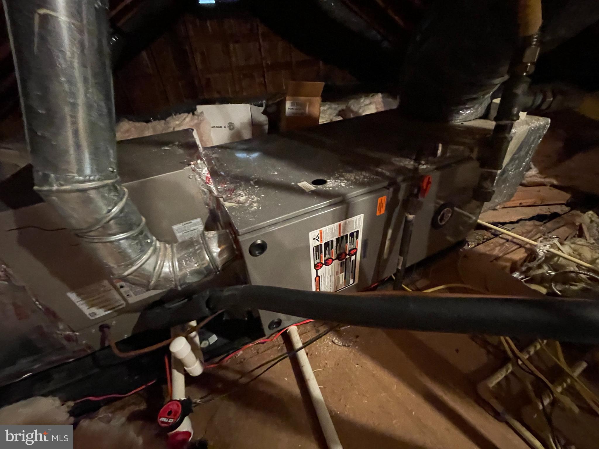 JORDAN MANOR - Residential