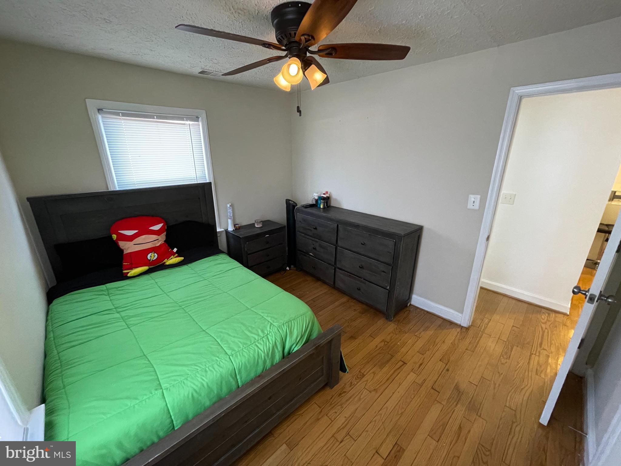 JORDAN MANOR - Residential