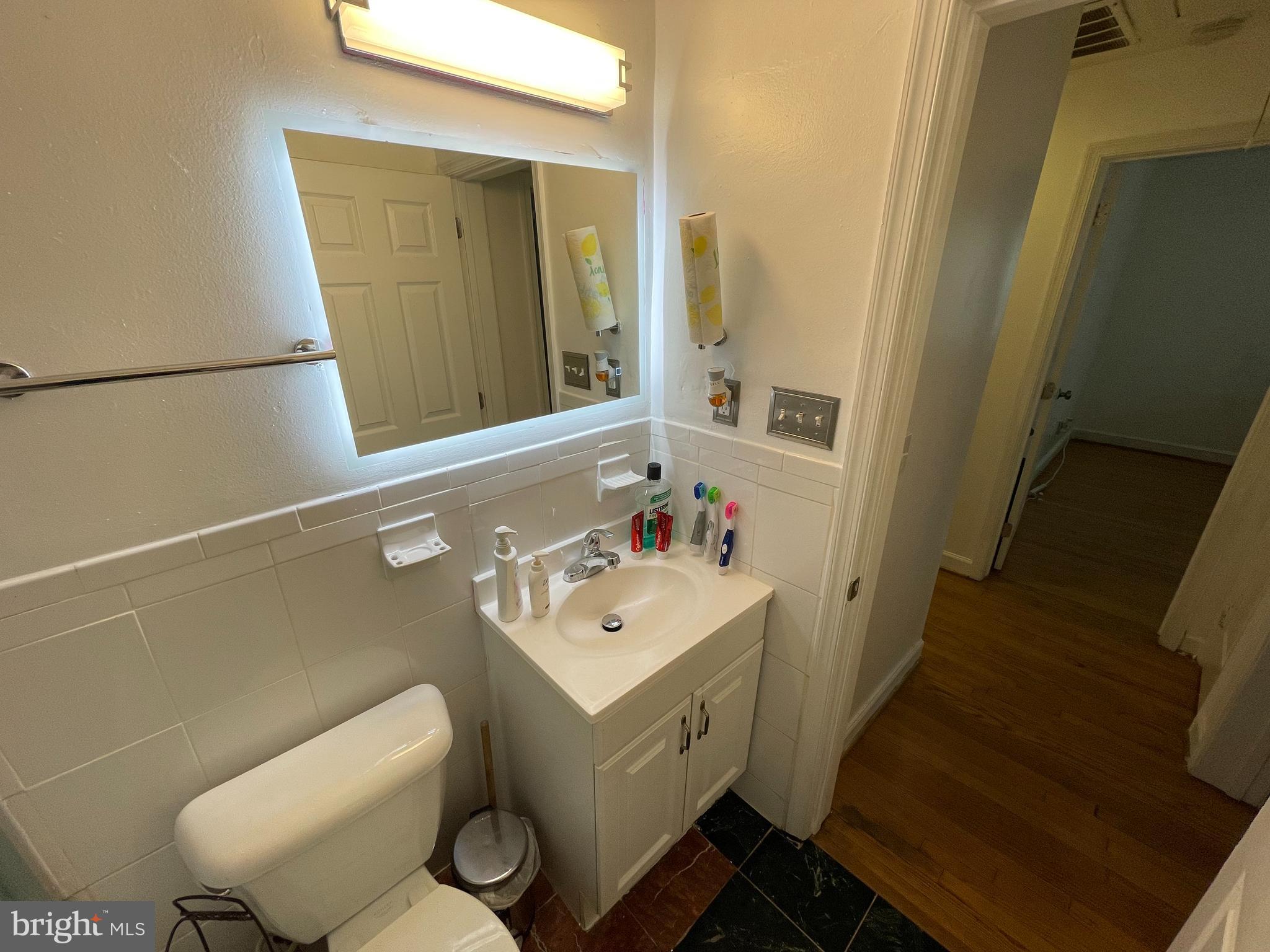 JORDAN MANOR - Residential