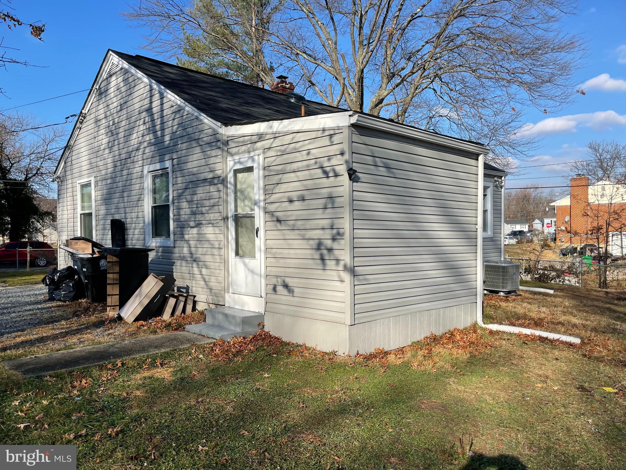 JORDAN MANOR - Residential