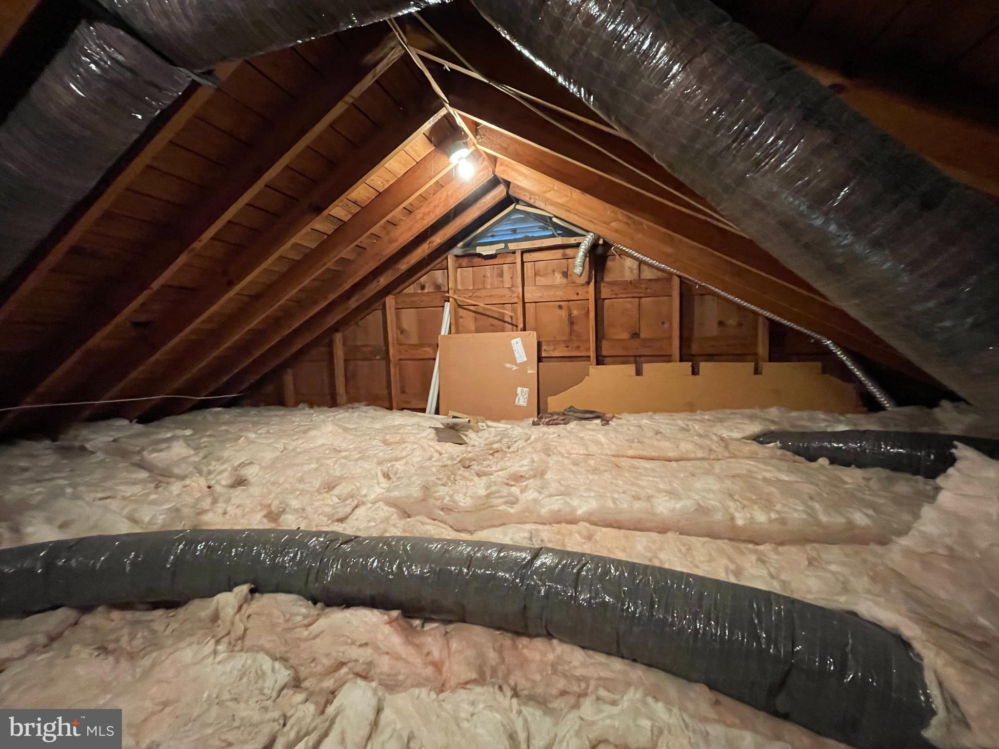 JORDAN MANOR - Residential