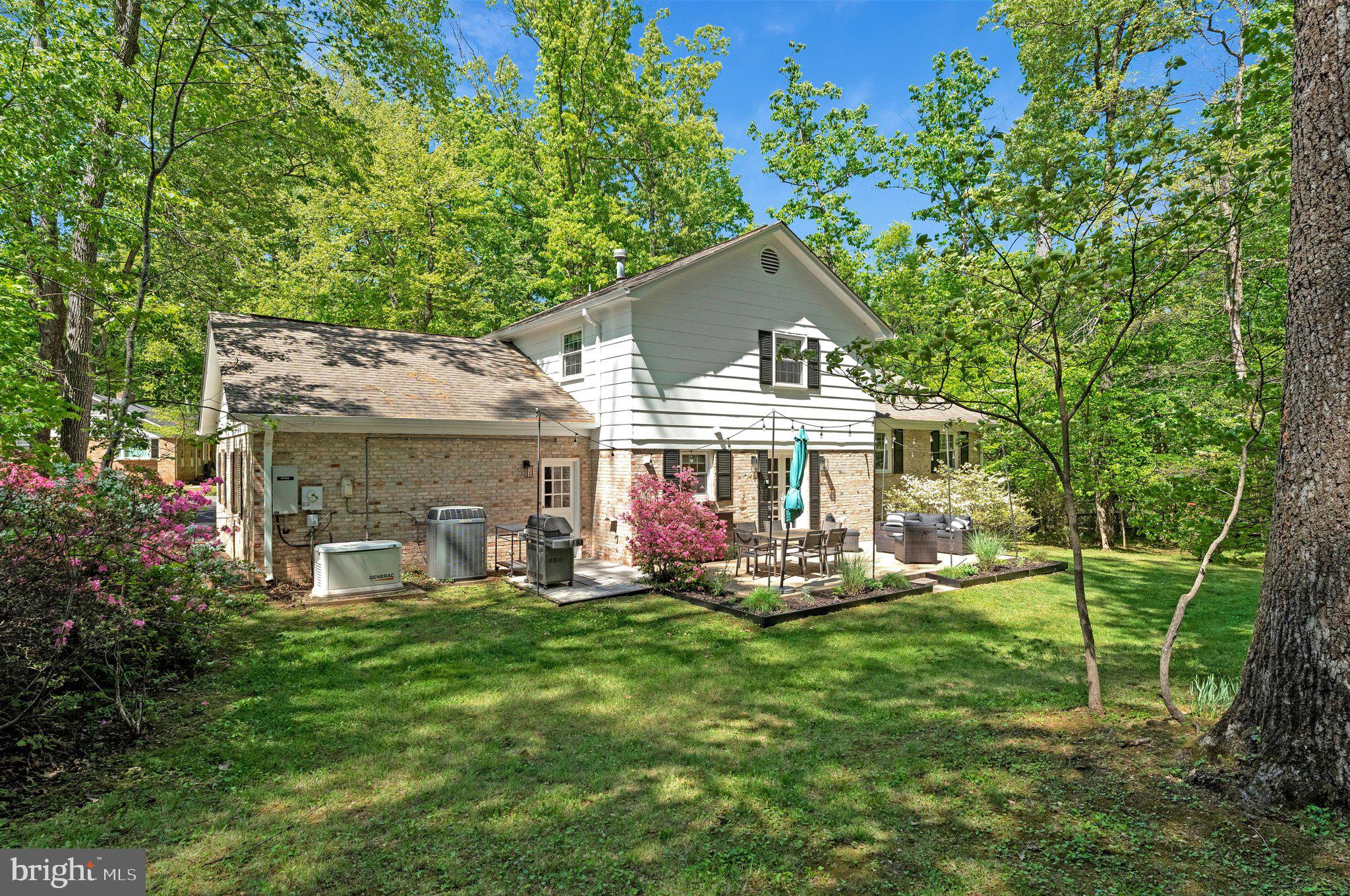 RESTON - Residential