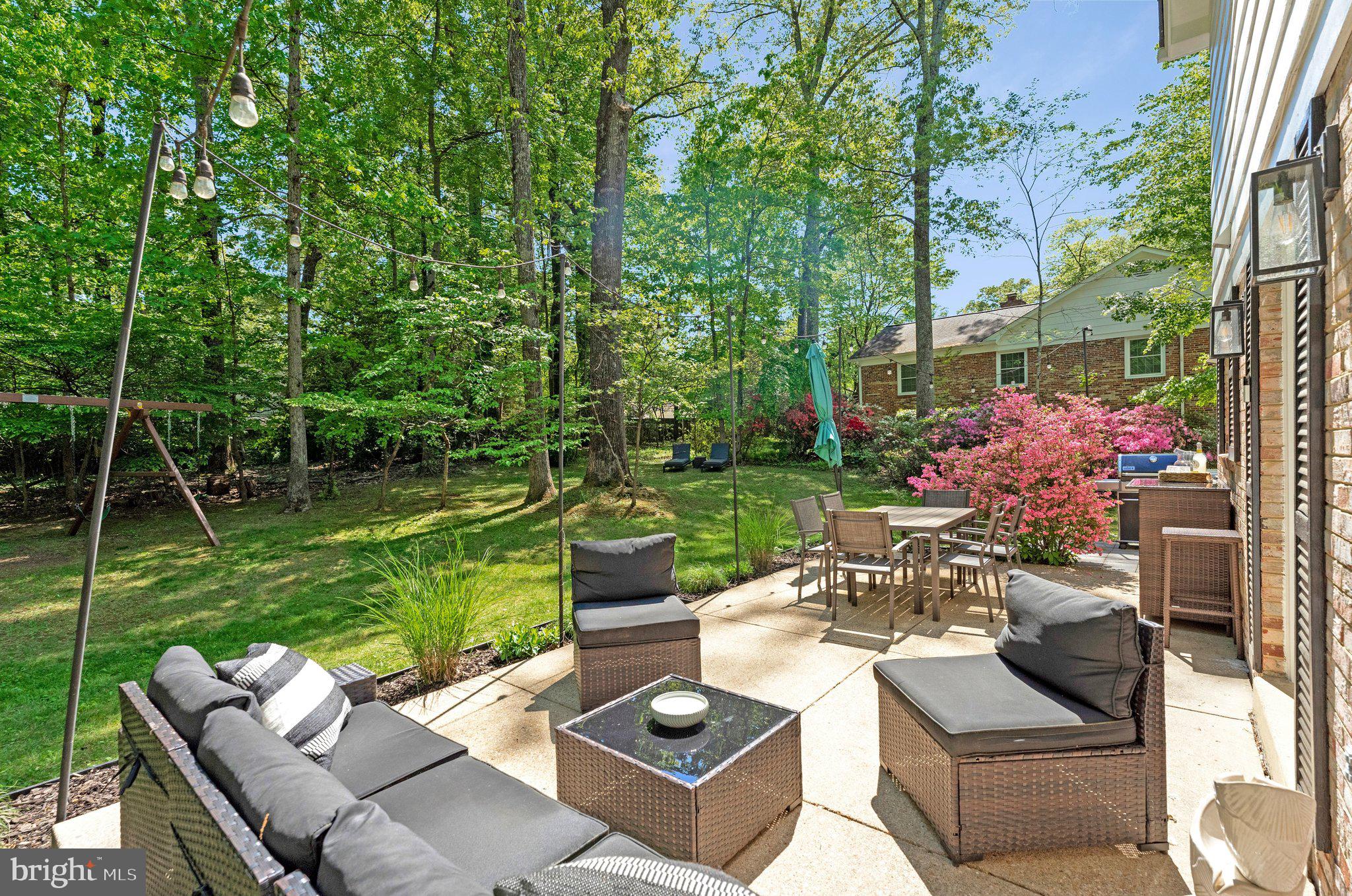 RESTON - Residential
