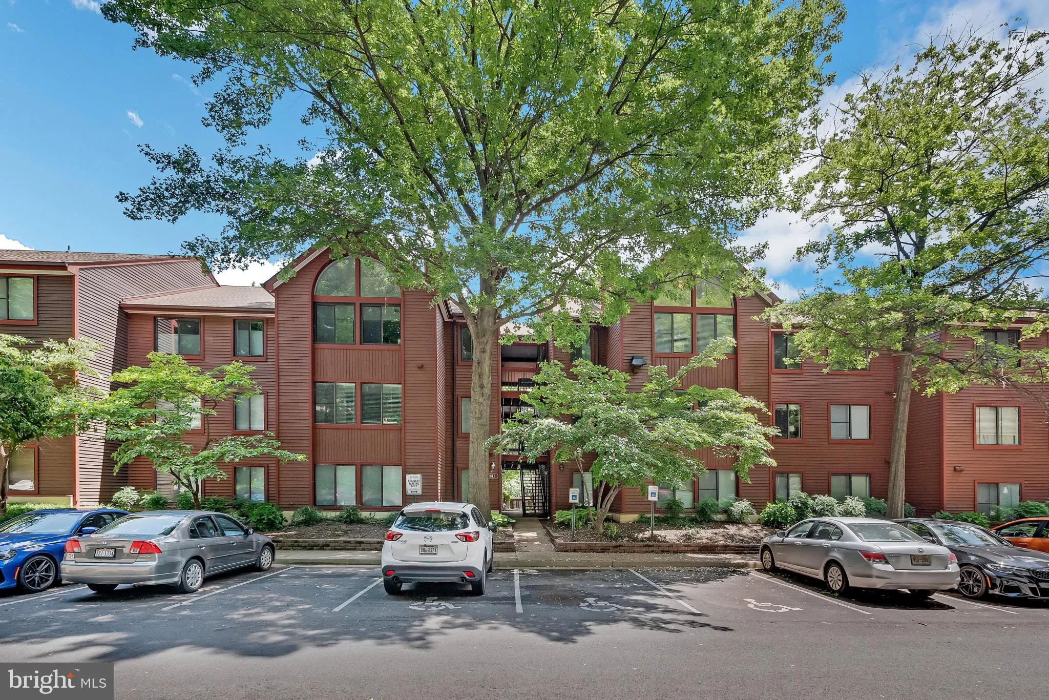 Additional image 31 of 2811 Lee Oaks Court Unit 304, Falls Church, VA 22046