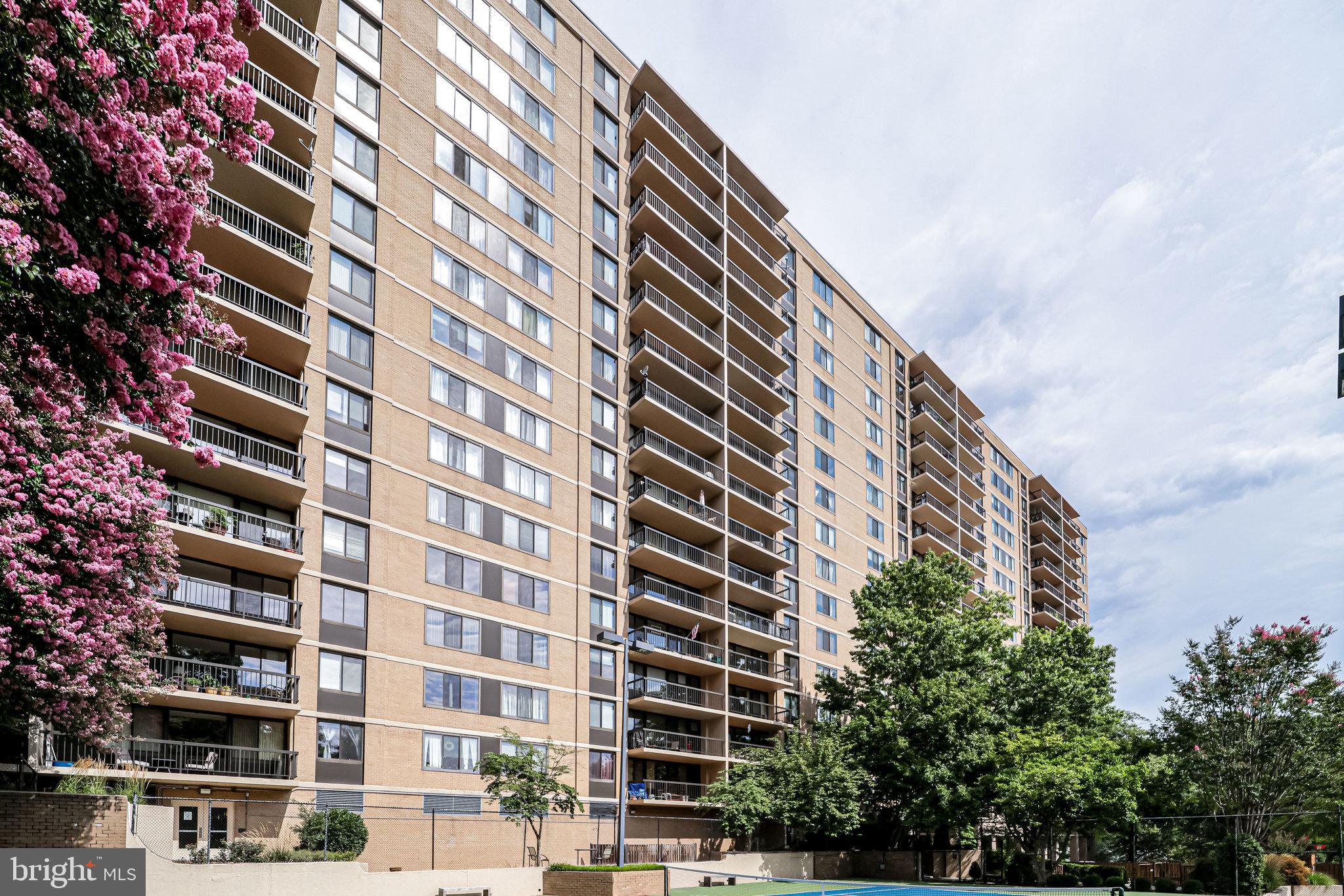 PLACE ONE - Residential