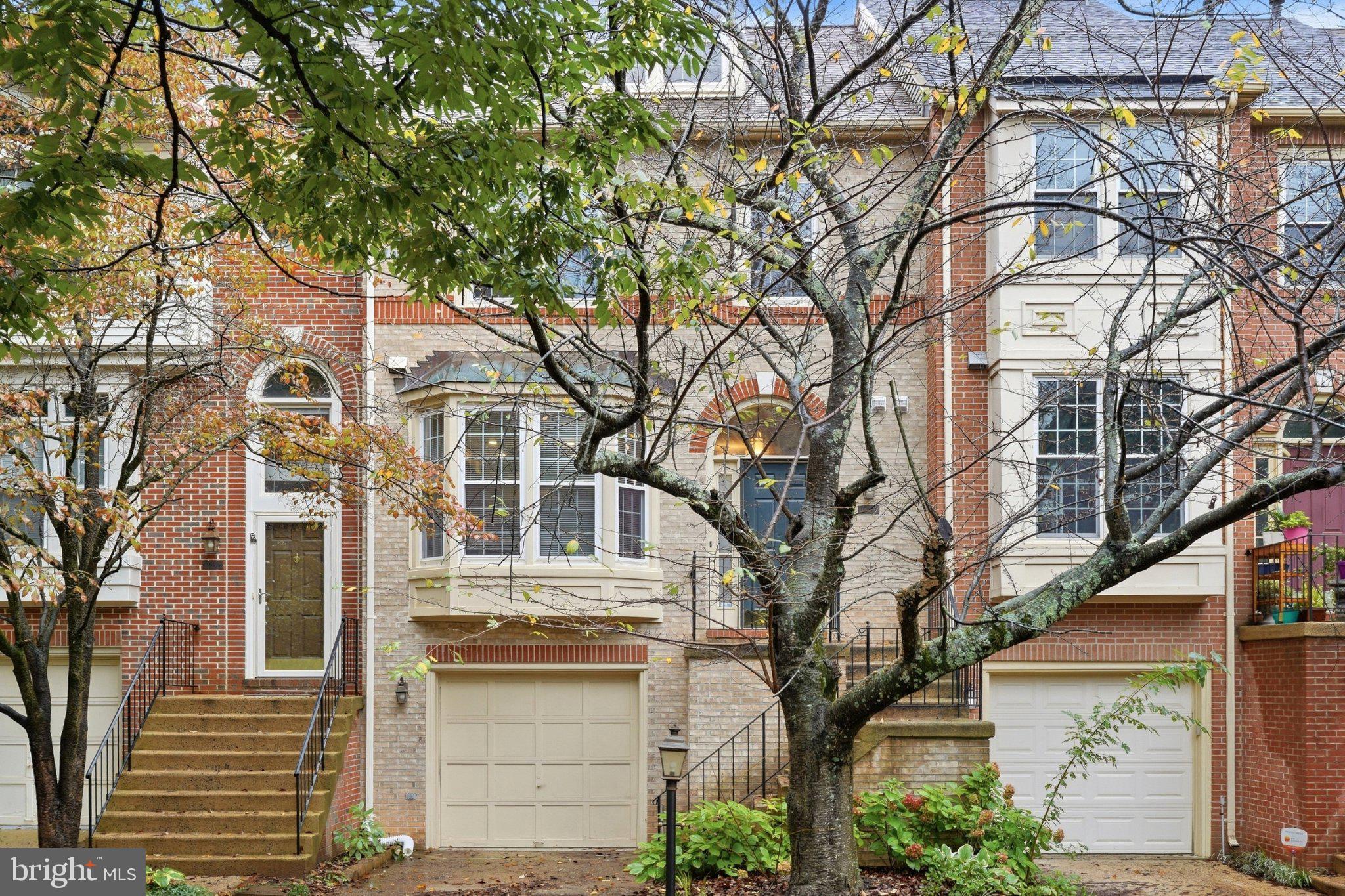 3968 CLARES COURT